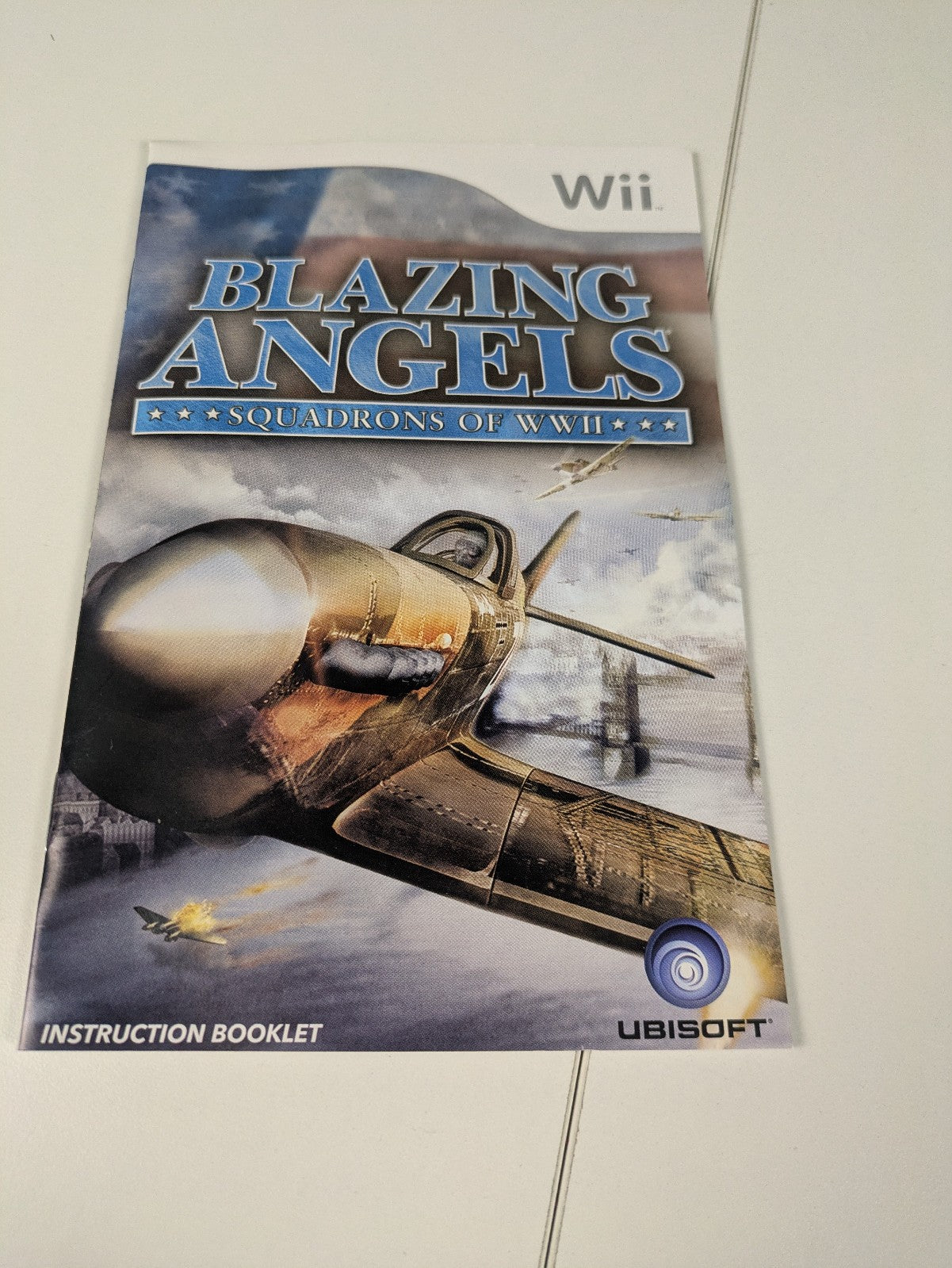 Blazing Angels: Squadrons of WWII (Nintendo Wii, 2007) CIB