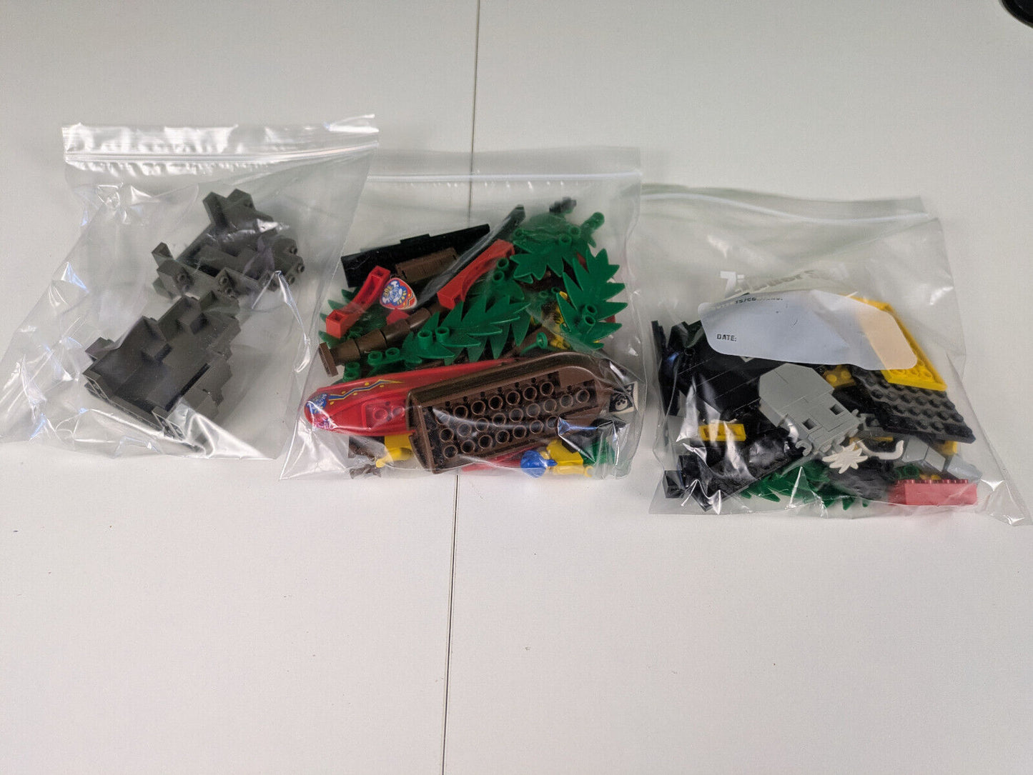 Lego Pirates: Pirates I: Islanders: Forbidden Cove Set 6264