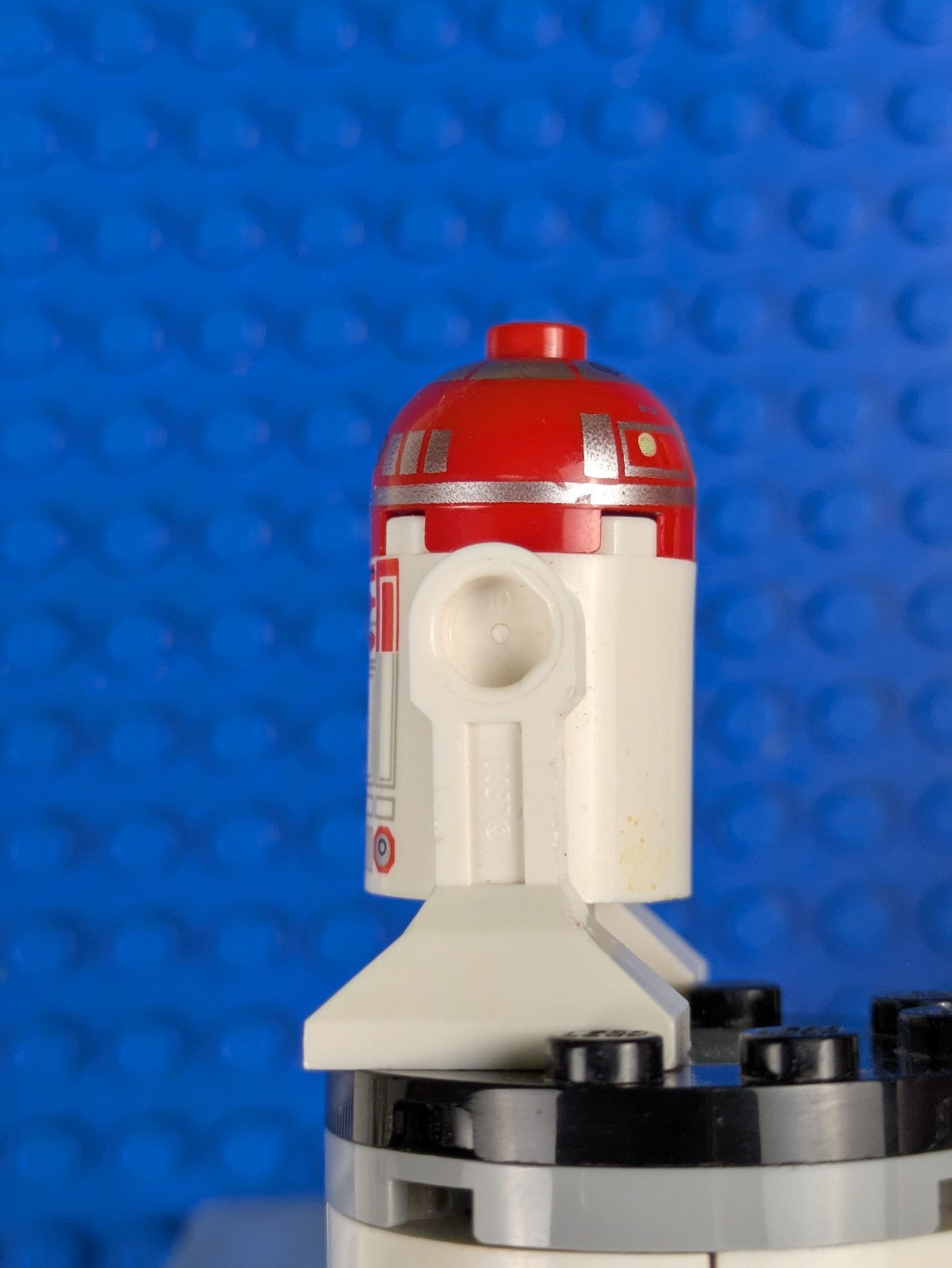 Lego Star Wars: Q7-Series / R4-P22 - Astromech Droid sw0534 Set 75039