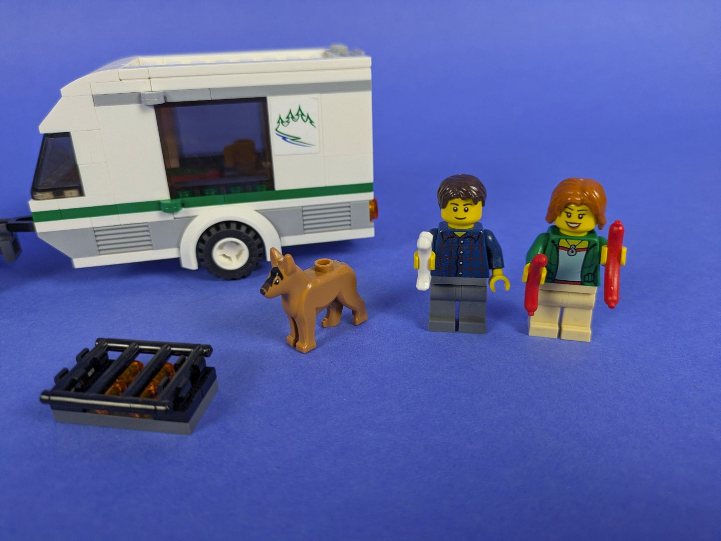 Lego Town: City: Recreation: Van & Caravan 60117 - Complete w/ Instructions