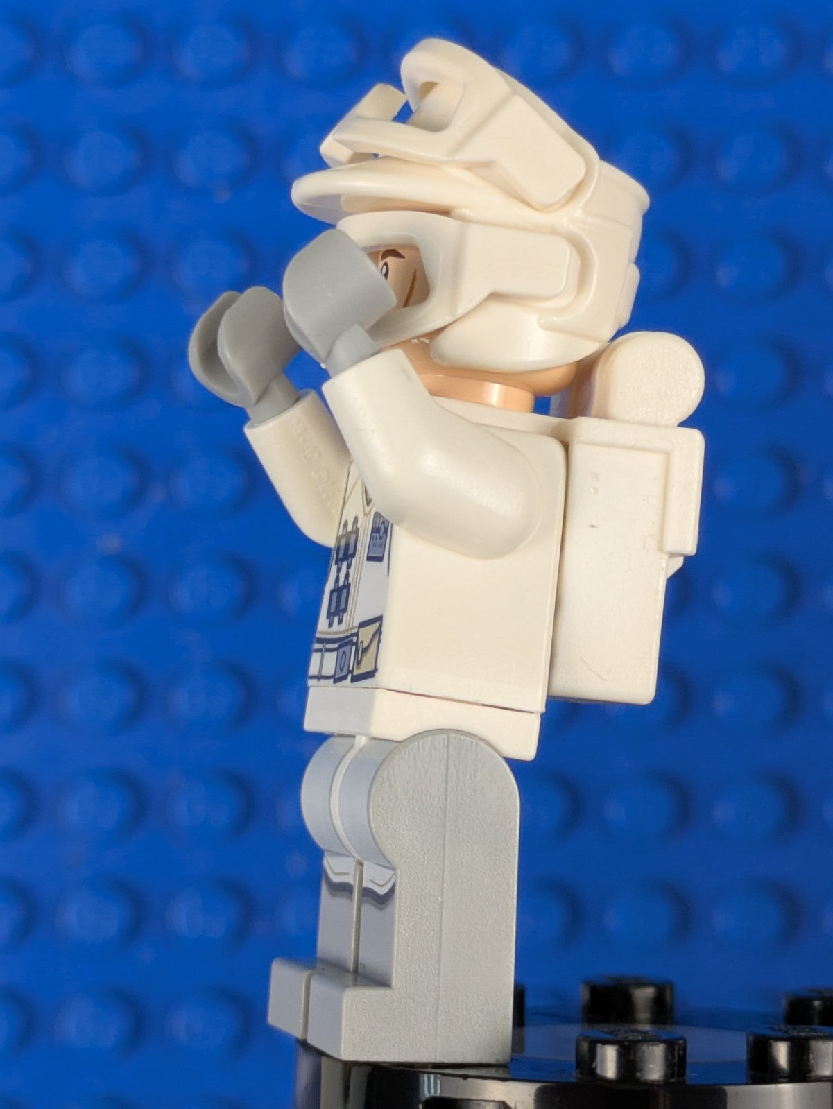 Lego Star Wars: Hoth Rebel Trooper White Uniform (Cheek Lines) sw0678 Set 75097