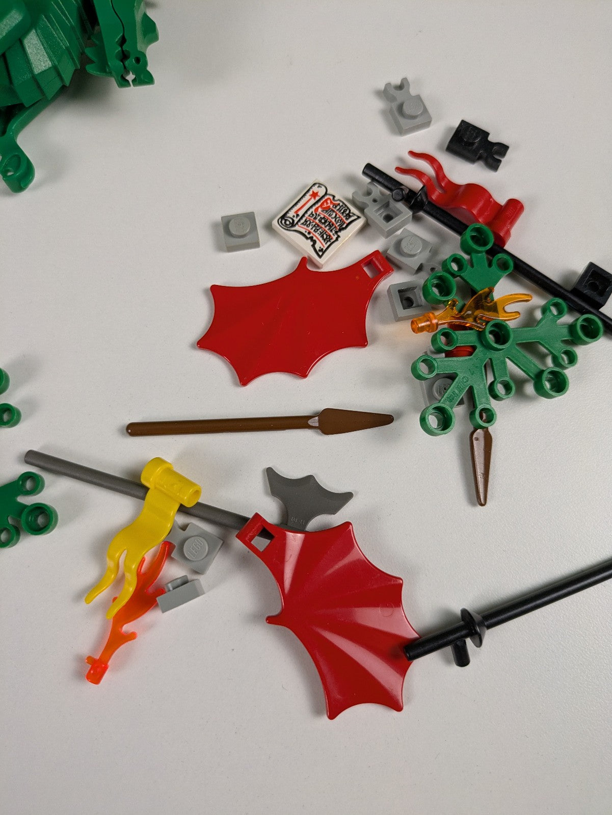 Lego Castle: Dragon Knights: Dark Dragon's Den Set 6076 - w/ Instructions
