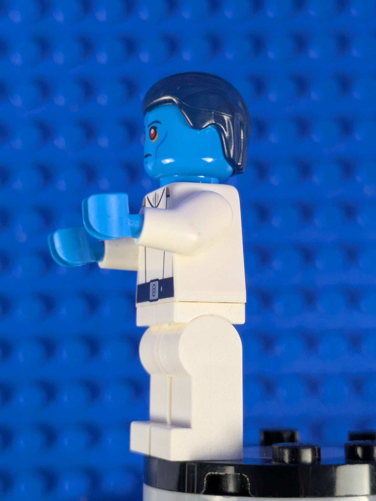 Lego Star Wars: Grand Admiral Thrawn - Dark Azure Skin sw0811 Set 75170