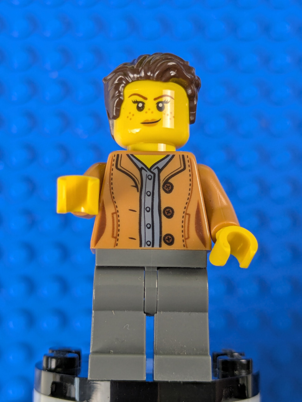 Lego LEGO Ideas (CUUSOO): Mom - Freckles Medium Nougat Jacket idea053 Set 21318