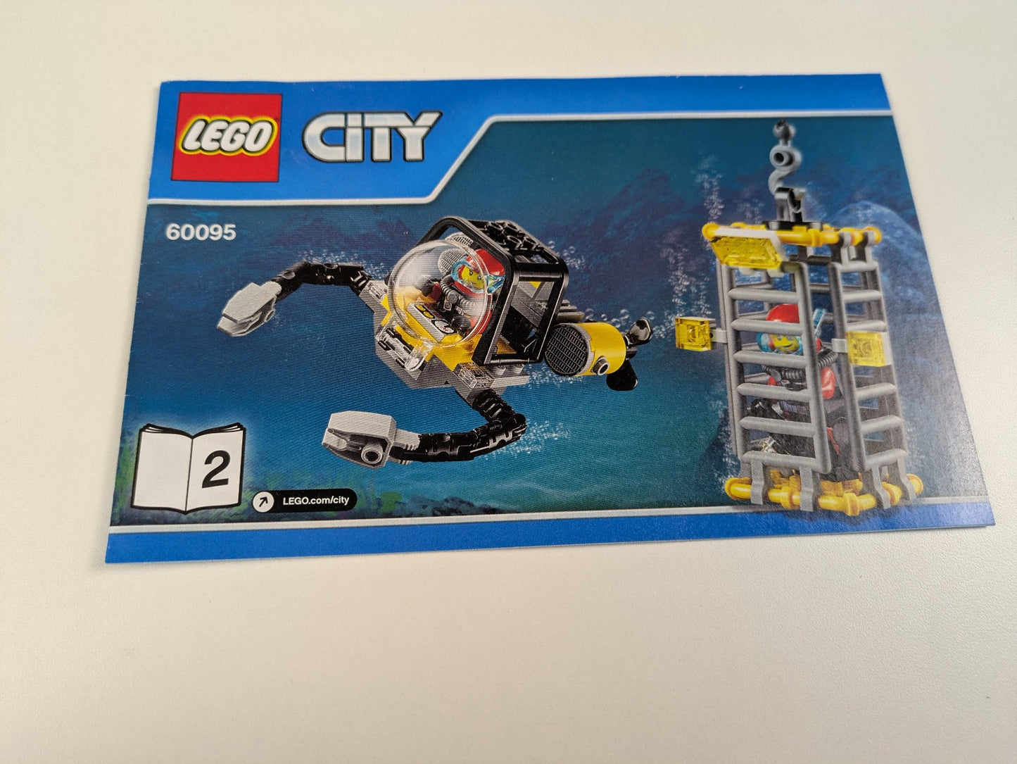 Lego City: Town: Deep Sea Exploration Vessel Set 60095 - Incomplete Set