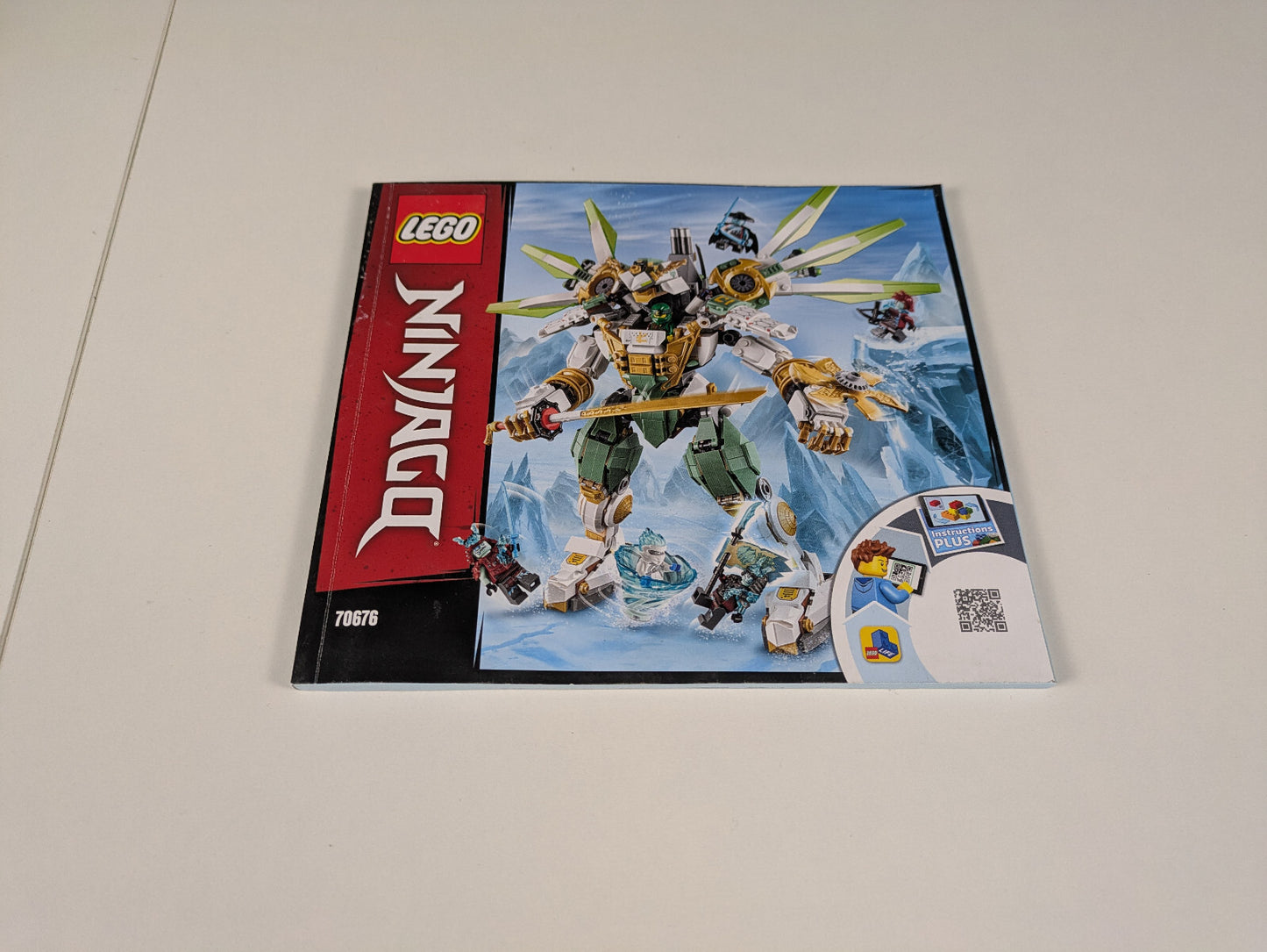Lego NINJAGO: Secrets of the Forbidden Spinjitzu: Lloyd's Titan Mech Set 70676