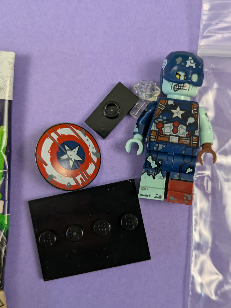 Lego Super Heroes: Zombie Captain America colmar-9 Sets 71031, 66678