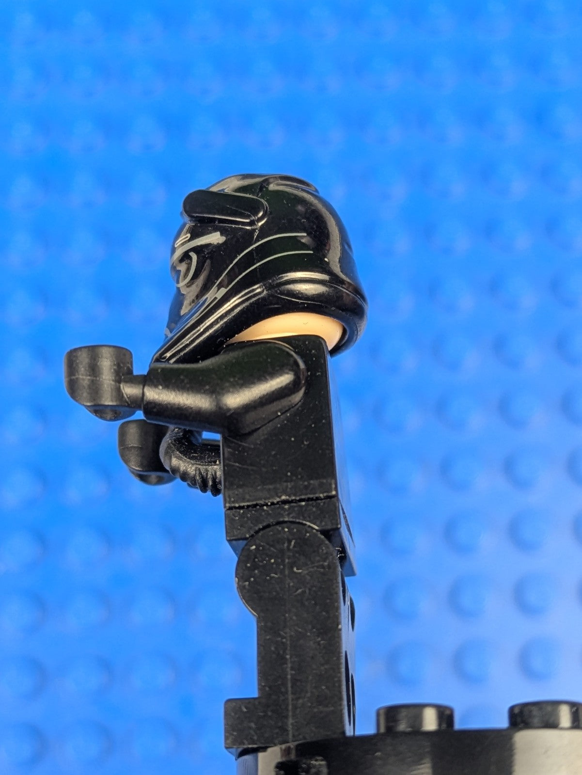 Lego Star Wars: Episode 7: First Order TIE Fighter Pilot sw0672 Set 75101