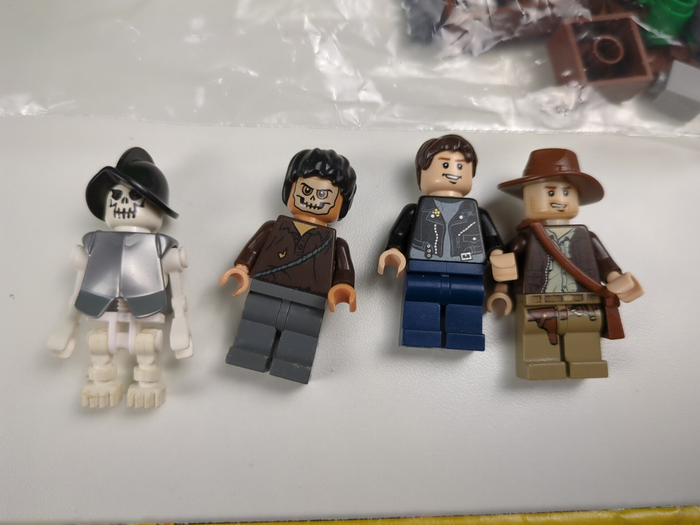 Lego Indiana Jones: Chauchilla Cemetery Battle 7196 - w/ Instructions