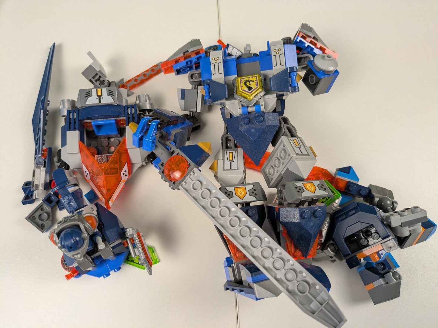 Lego NEXO KNIGHTS Collection: 12 Assorted Sets - Ultimate Collection!