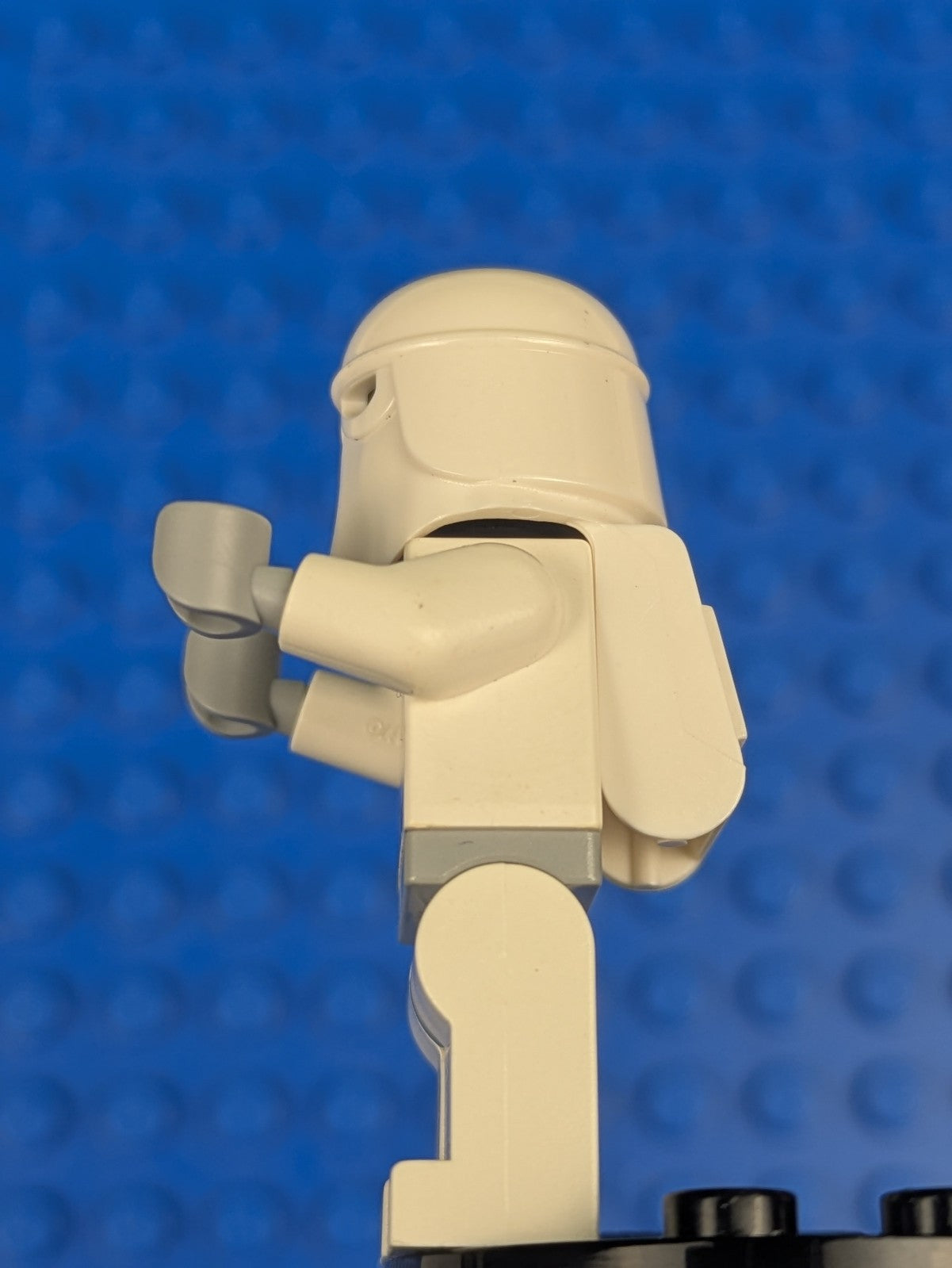 Lego Star Wars: Snowtrooper - Light Bluish Gray Hips sw0115 Sets 4504, 10178