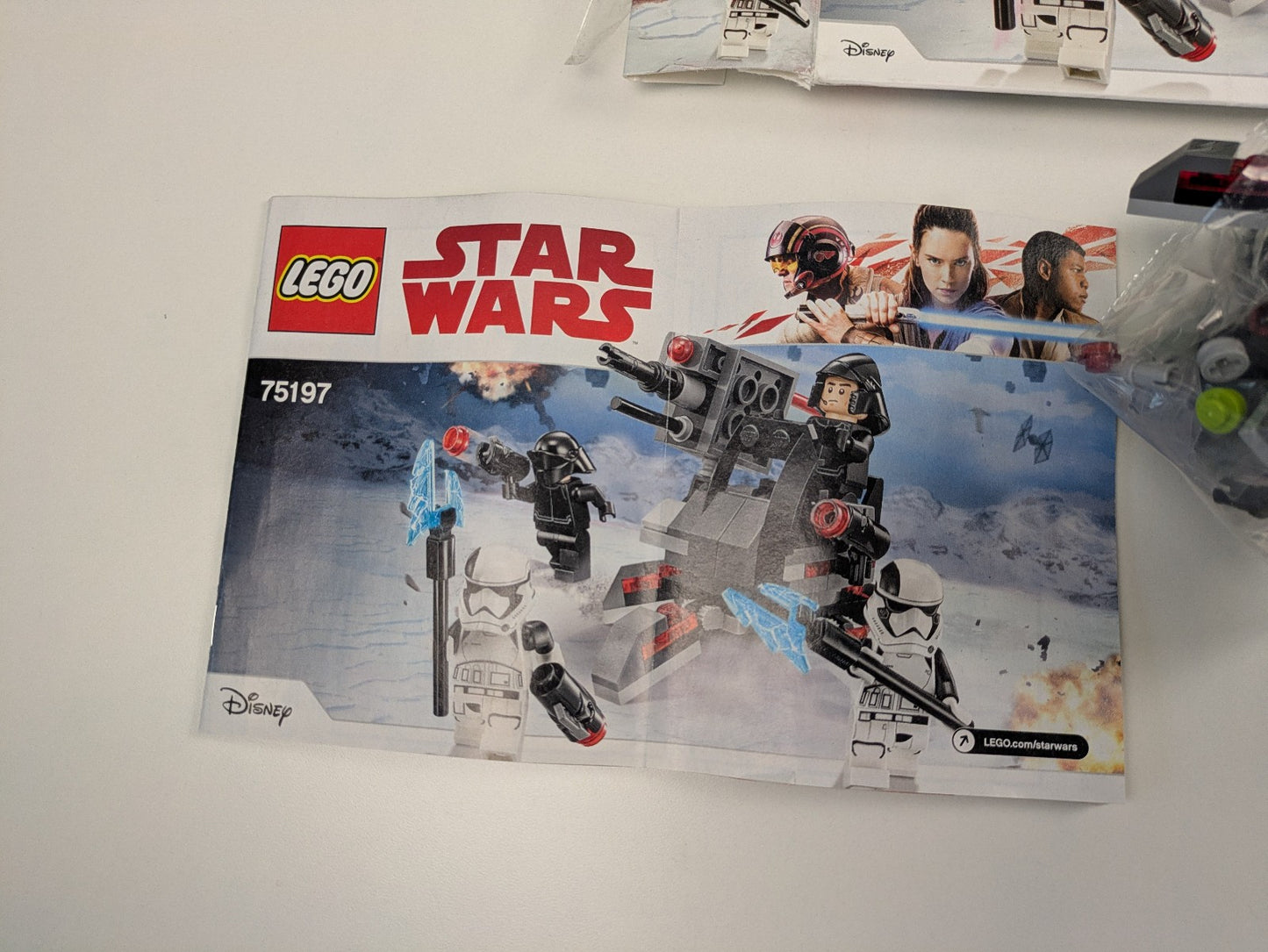 Lego Star Wars: First Order Specialists Battle Pack Set 75197 - Complete Set