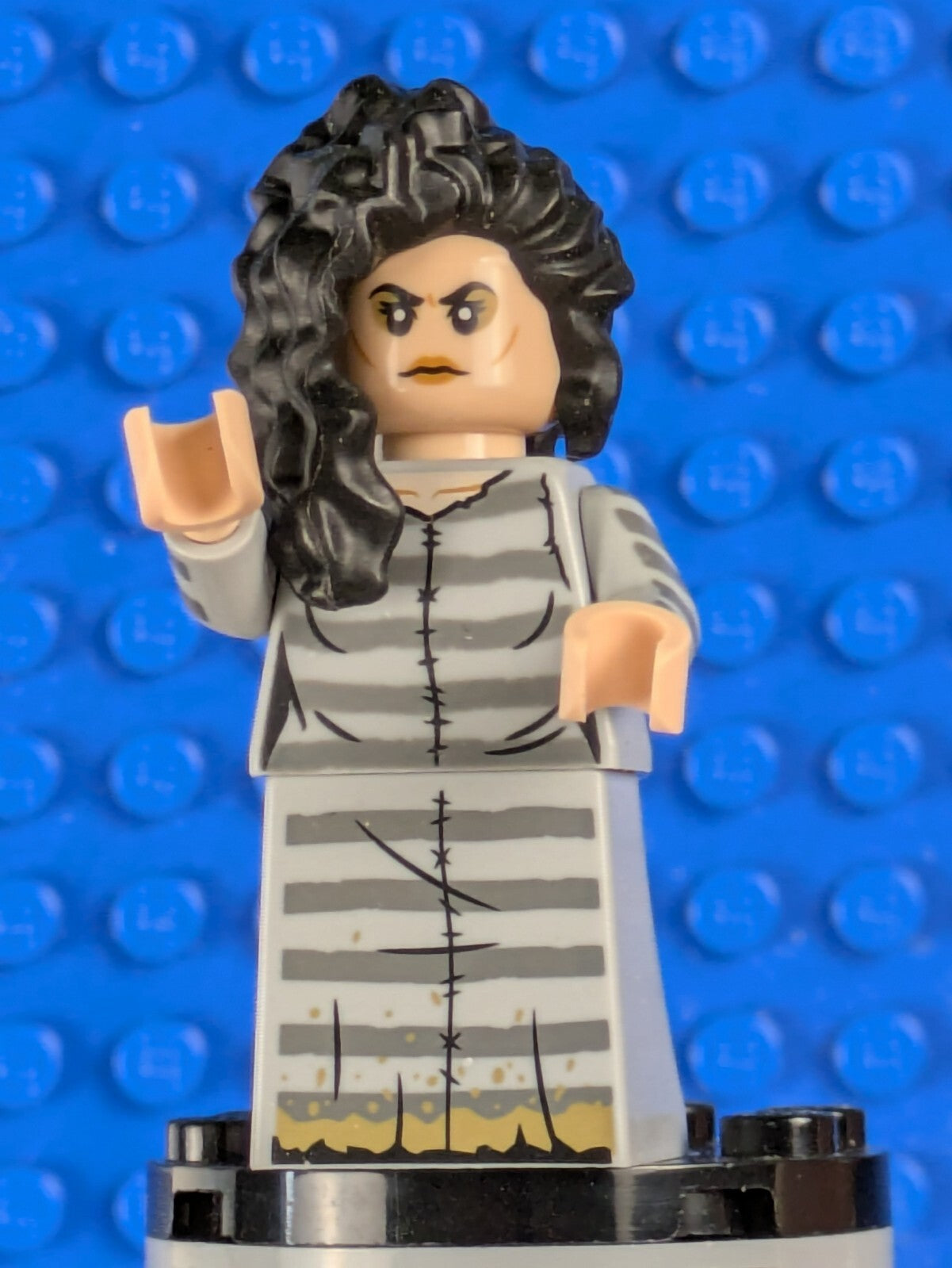 Lego Collectible Minifigures: Harry Potter: Bellatrix Lestrange colhp2-12 71028
