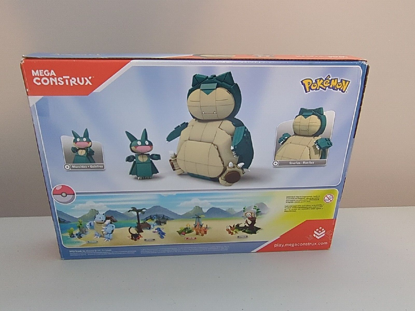 Mega Construx Pokemon Snorlax & Munchlax Set FPM11 272 pcs Complete