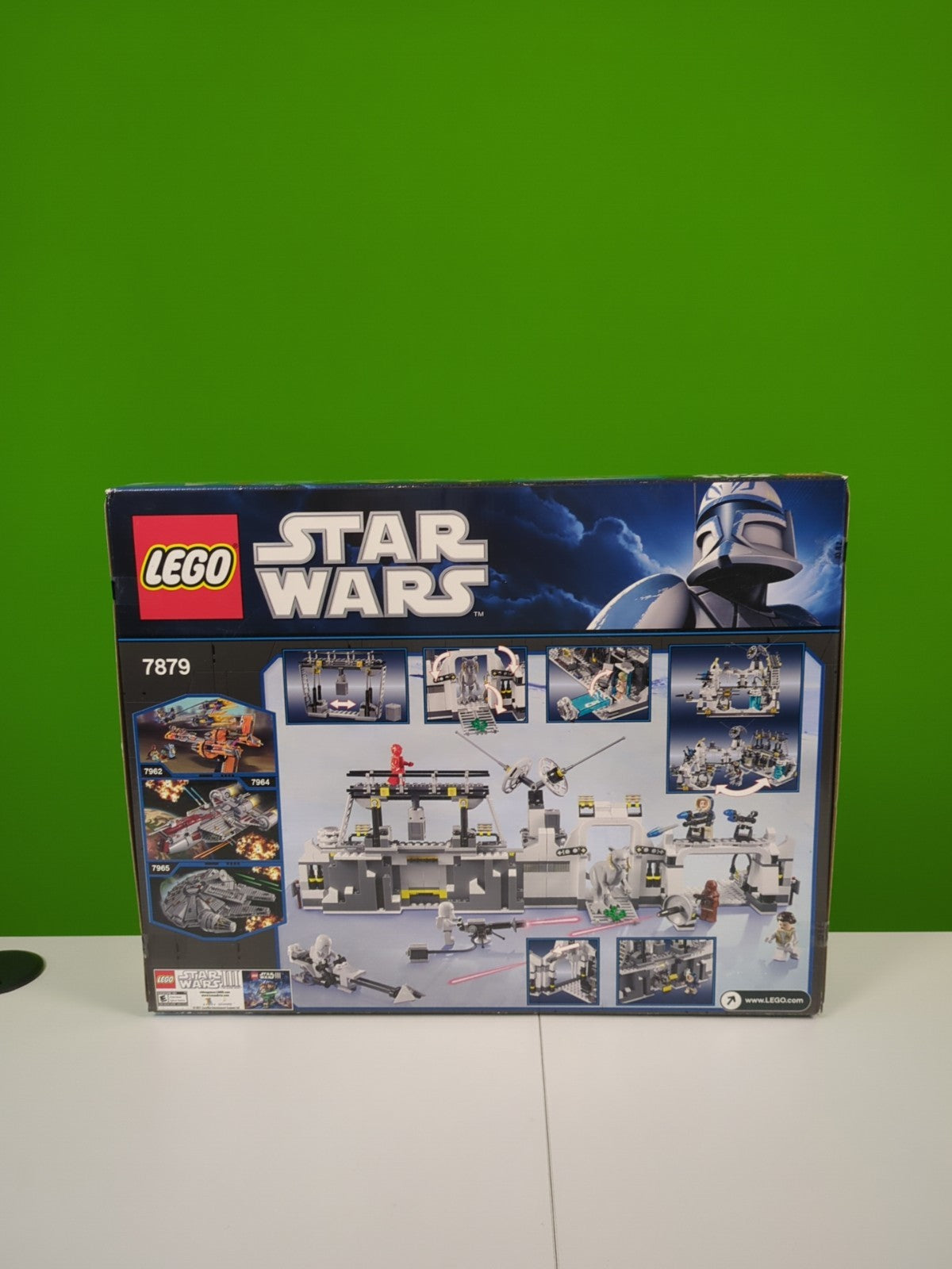 Lego Star Wars: Hoth Echo Base Set 7879 - BRAND NEW!