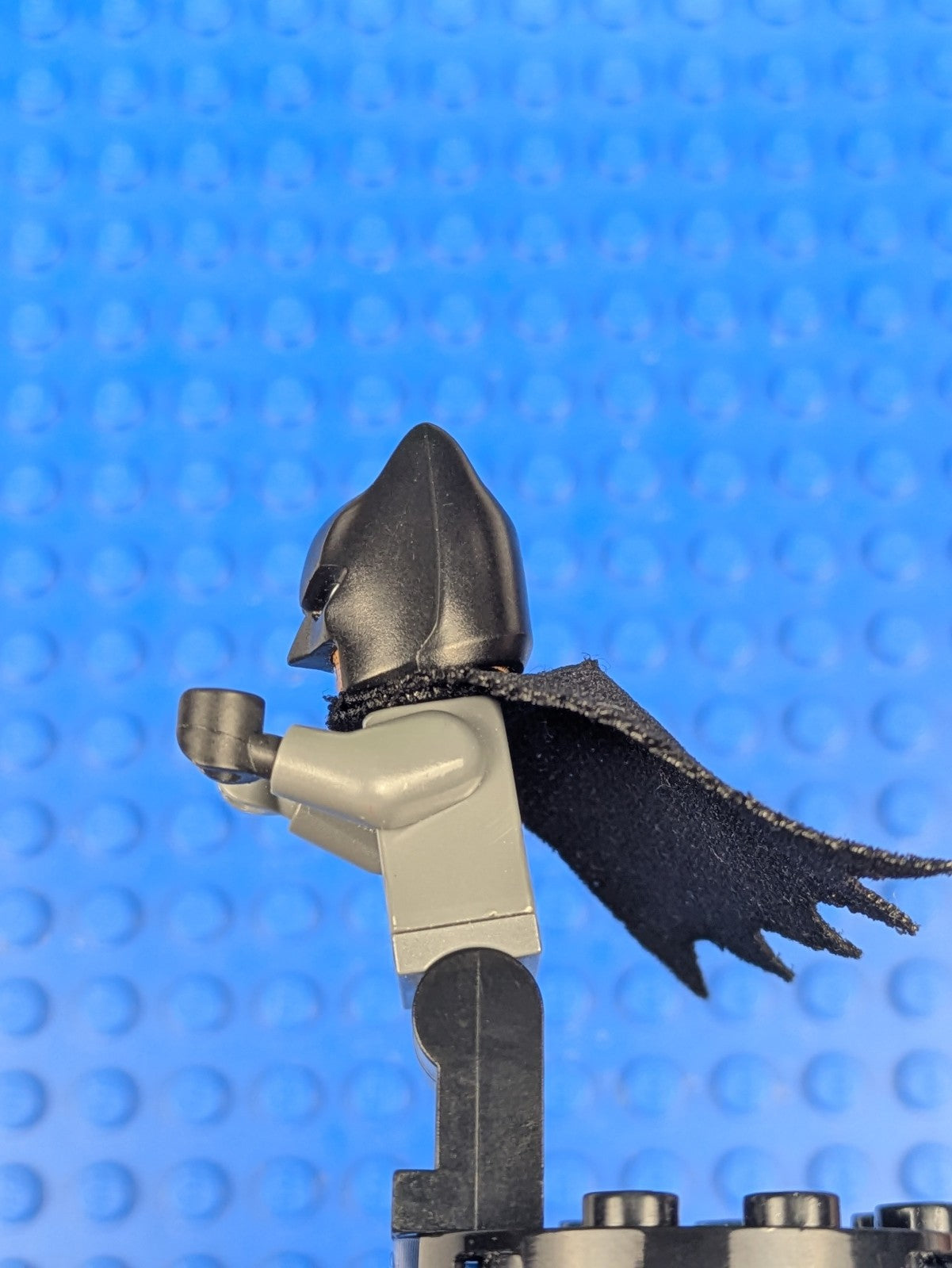 Lego Super Heroes: Batman - Dark Bluish Gray Suit sh0437 Set 76086