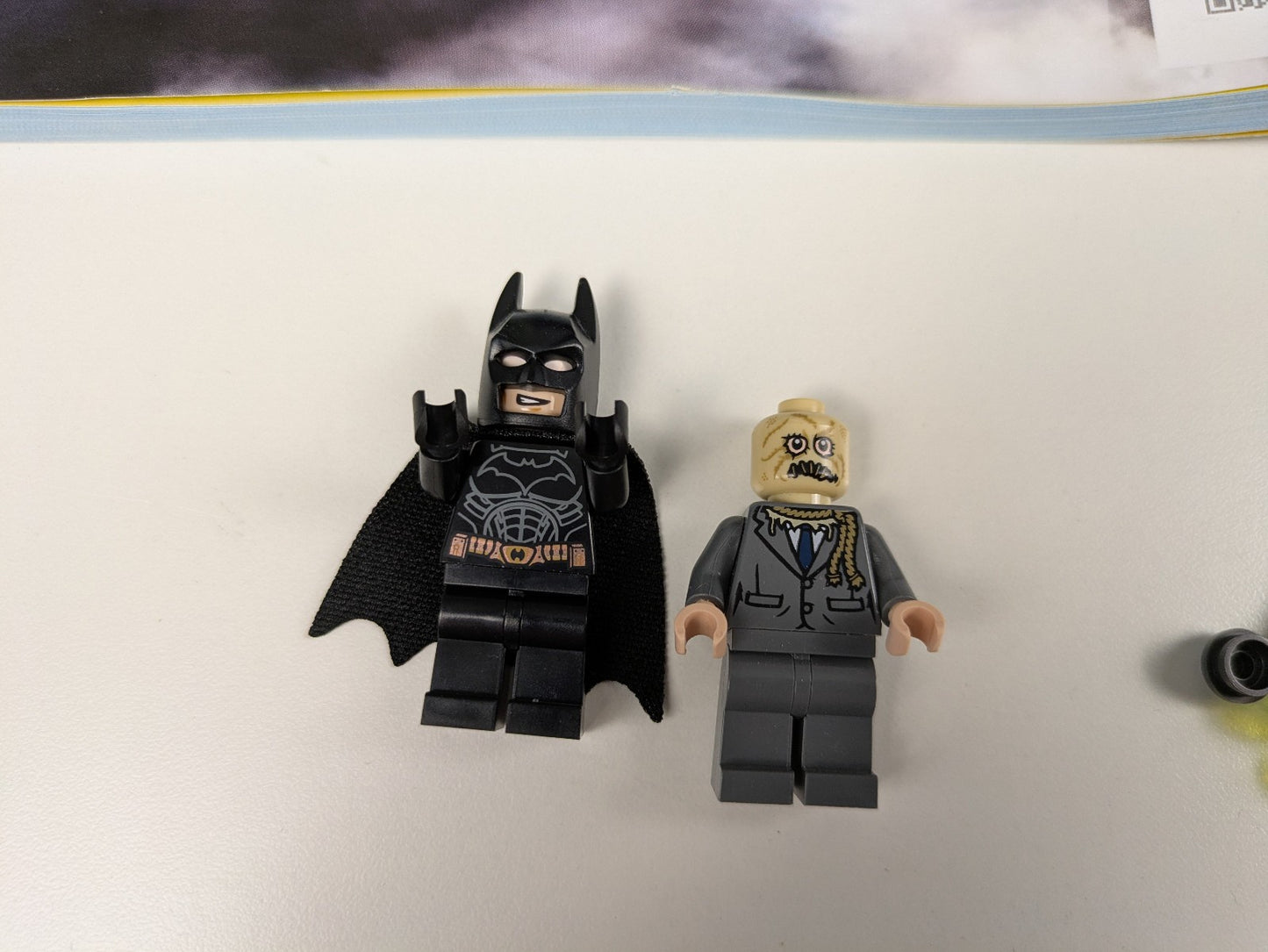Lego Super Heroes: Batmobile Tumbler: Scarecrow Showdown Set 76239 Complete Set