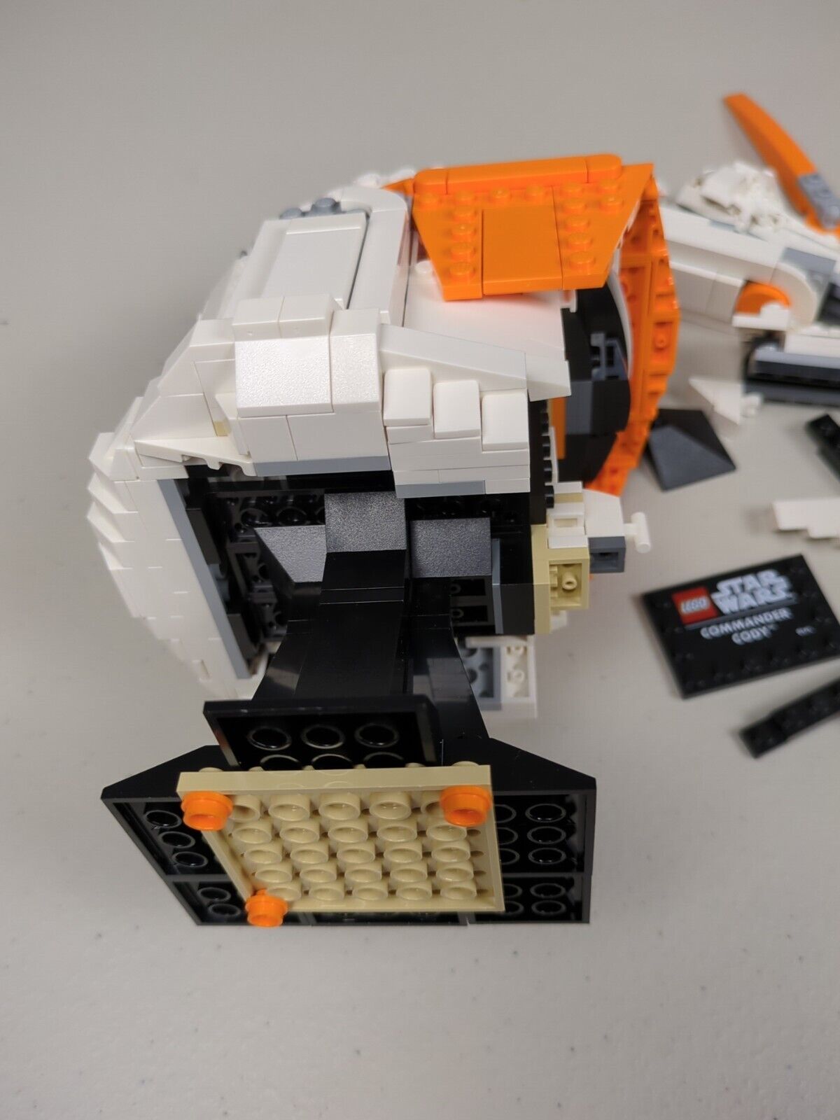 Lego Star Wars: Helmet Collection: Clone Commander Cody Helmet Set 75350