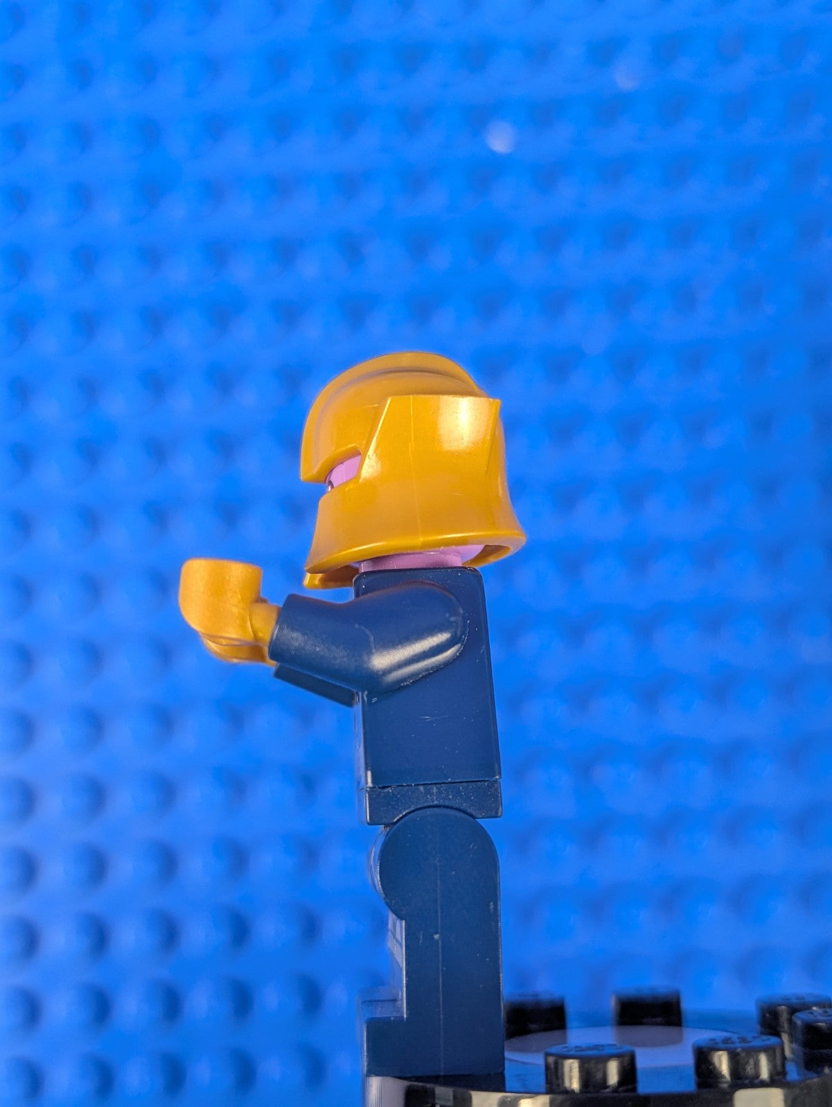 Lego Super Heroes: Avengers: Thanos - Printed Legs sh0613 Set 76141