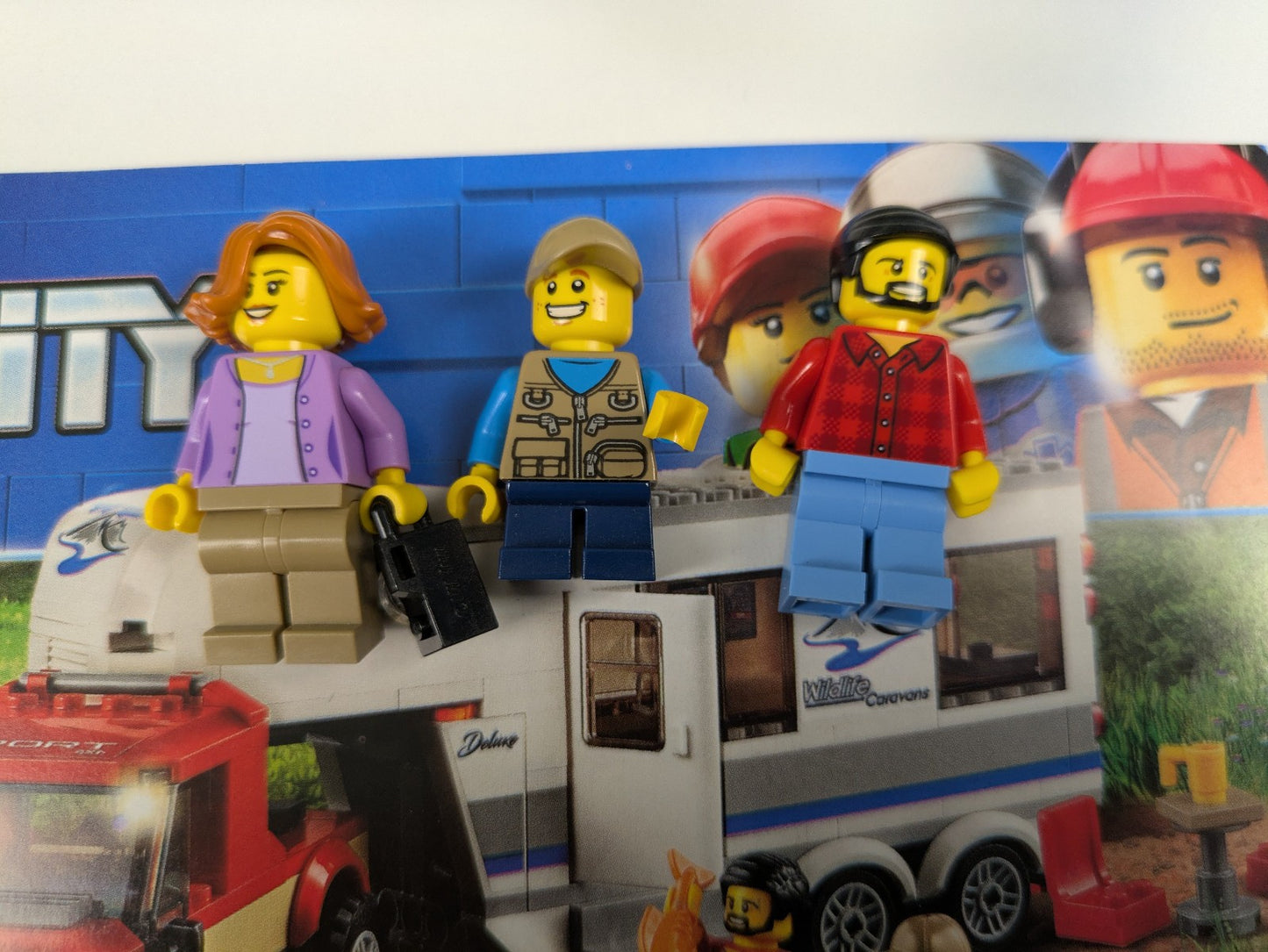 Lego Town: City: Recreation: Pickup & Caravan Set 60182 - w/ Instructions