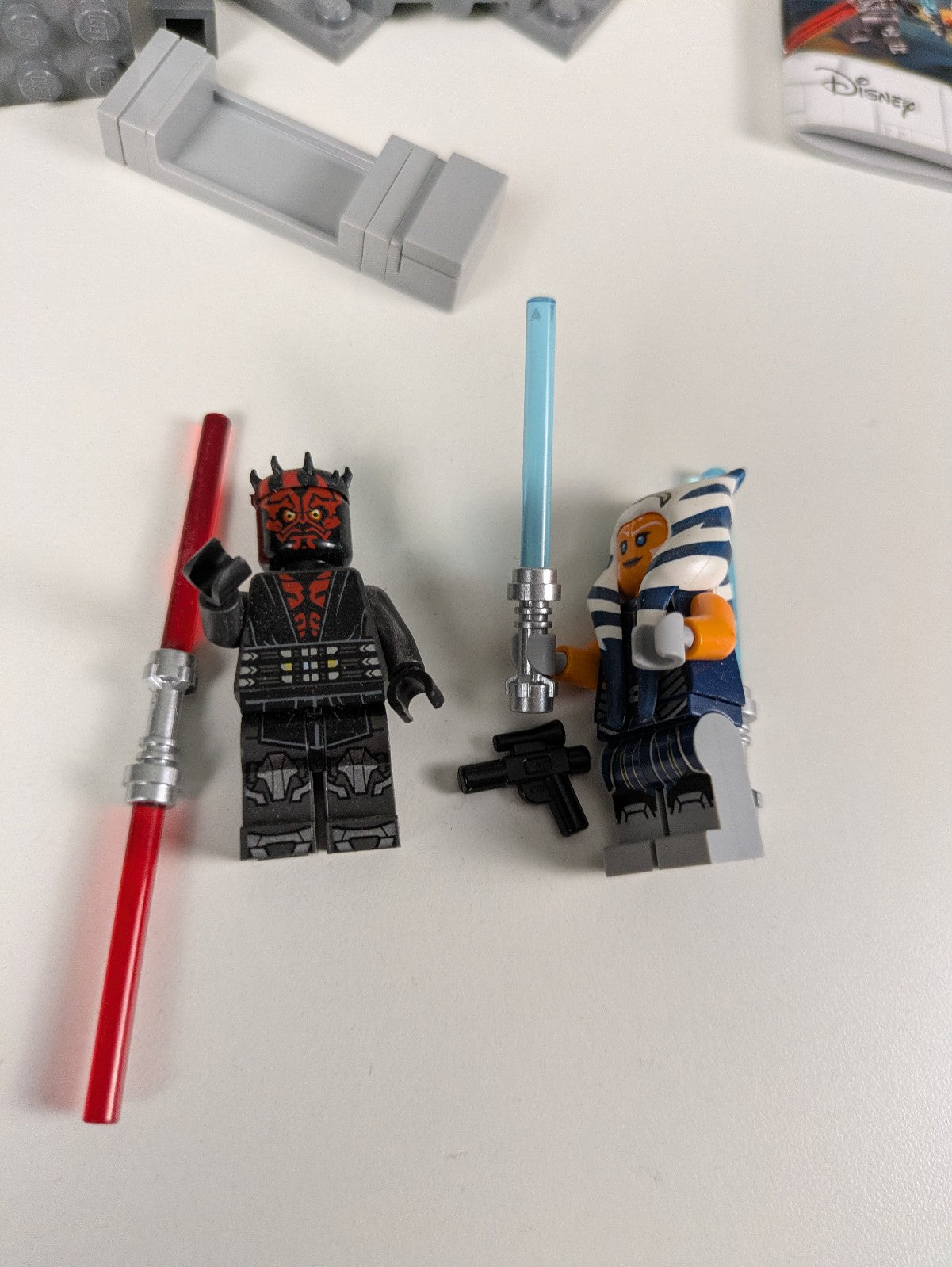 Lego Star Wars: The Clone Wars: Duel on Mandalore Set 75310 - Complete Set