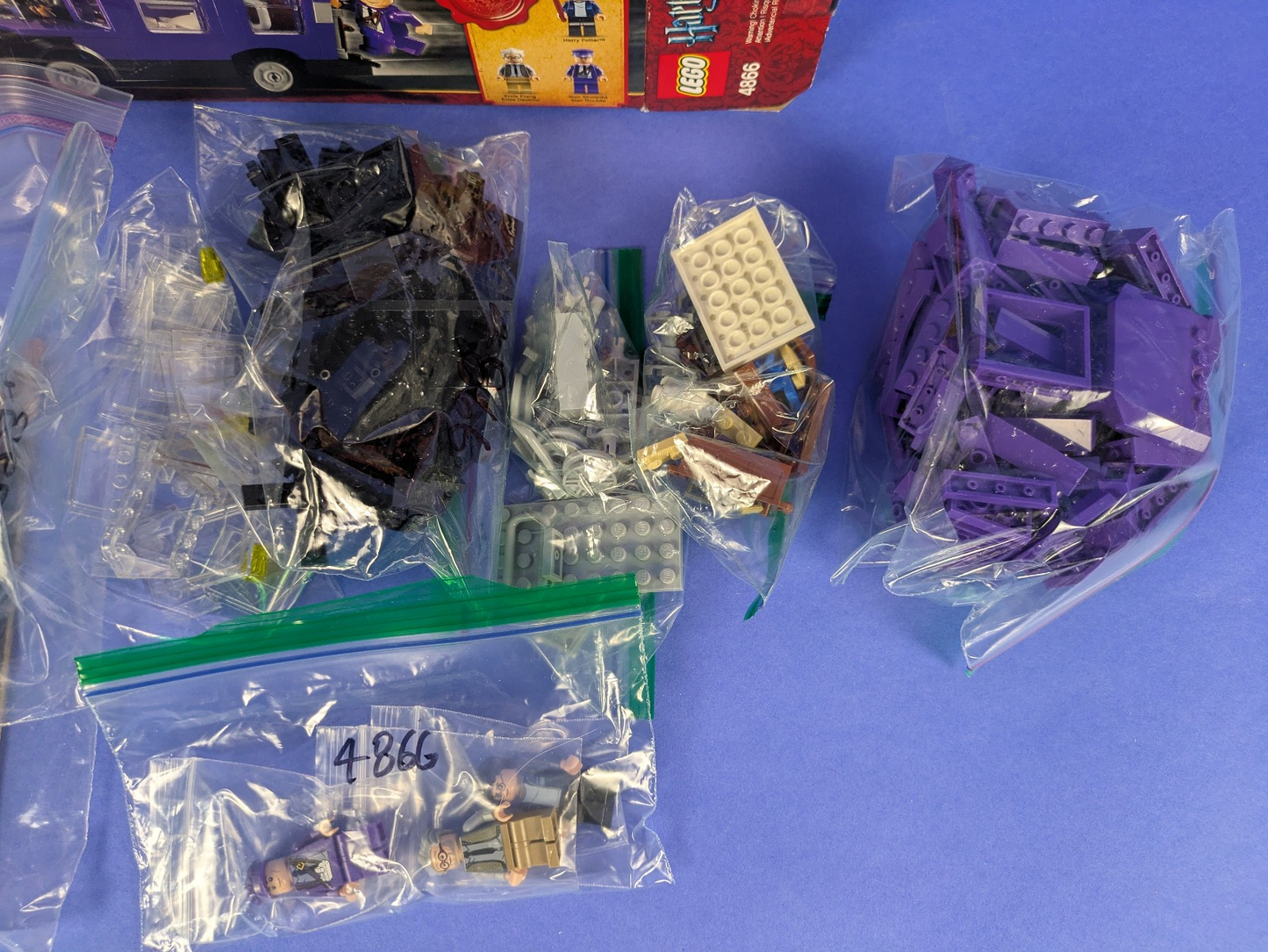 Harry Potter: Prisoner of Azkaban: The Knight Bus Set 4866 Complete Set