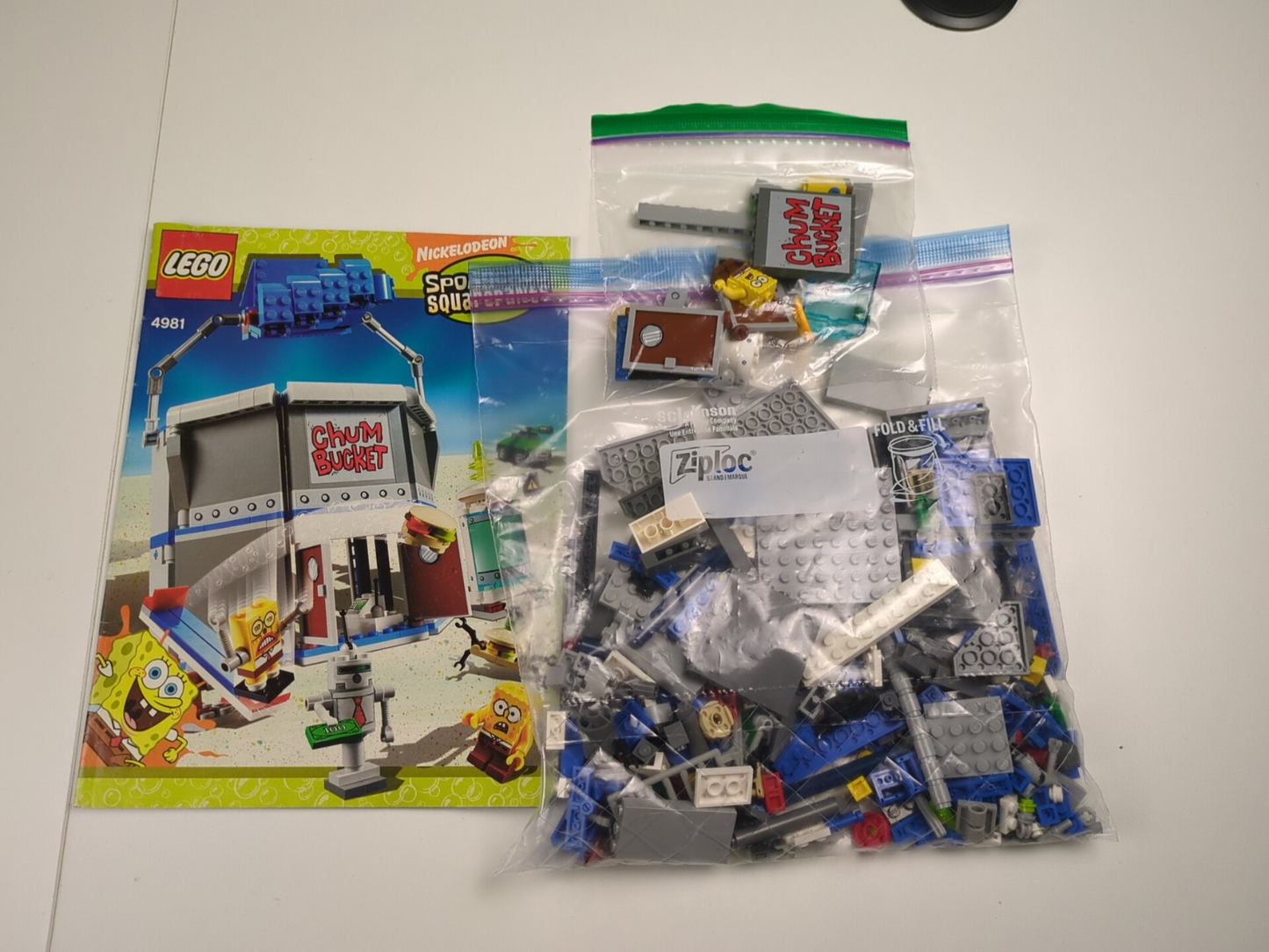 Lego SpongeBob SquarePants: The Chum Bucket Set 4981 - w/ Instructions