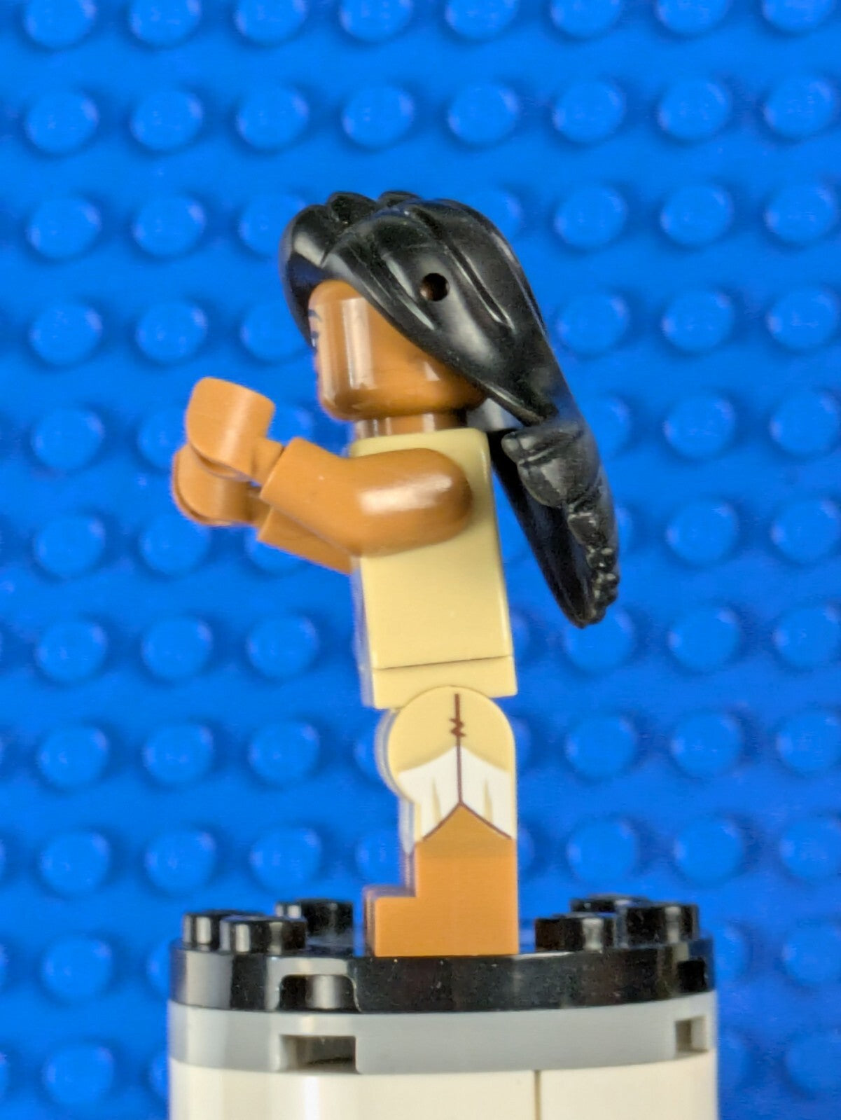 Lego Collectible Minifigures: Disney 100: Pocahontas coldis100-12 Set  71038