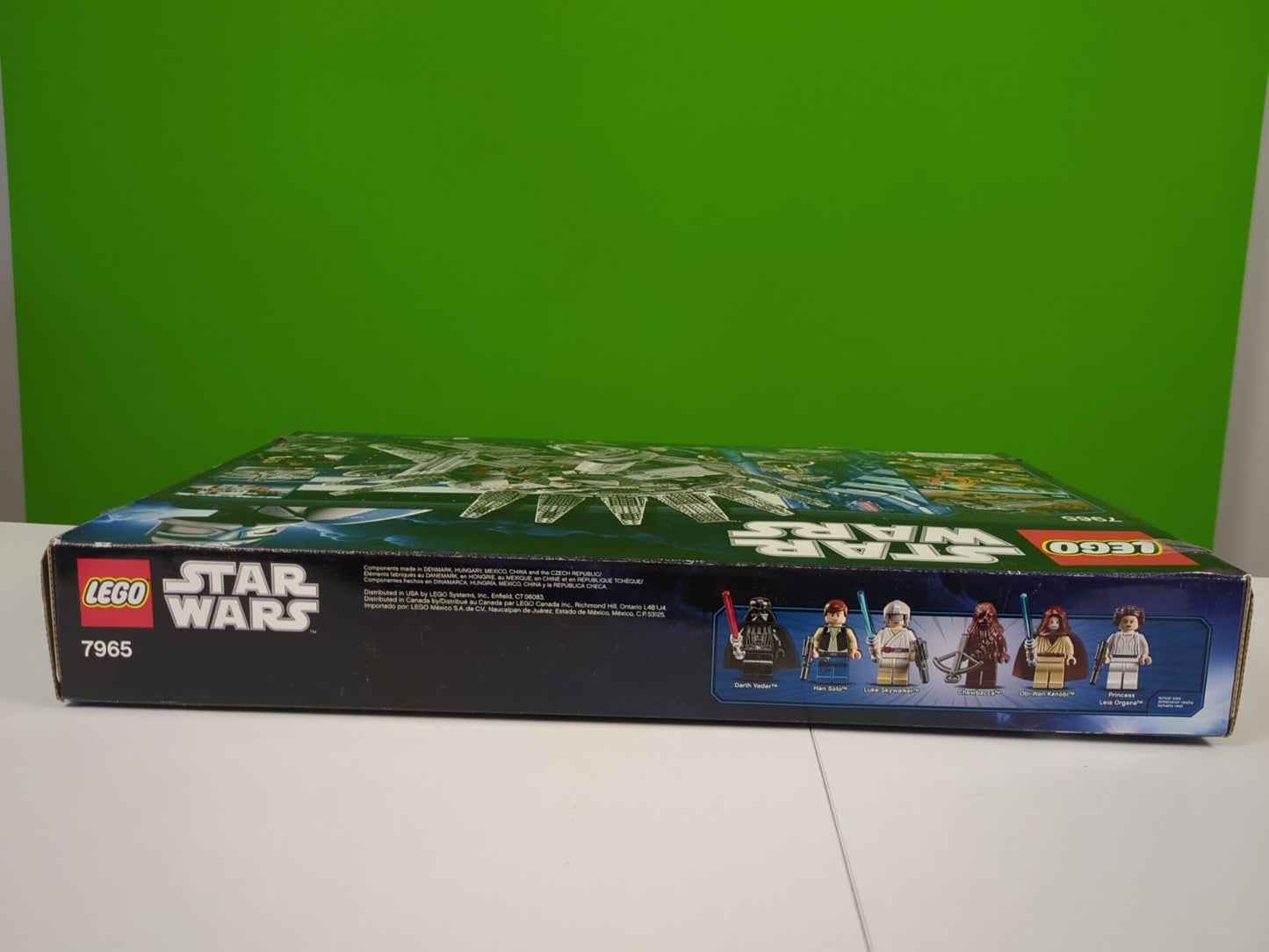 Lego Star Wars: Millennium Falcon Set 7965 - BRAND NEW!