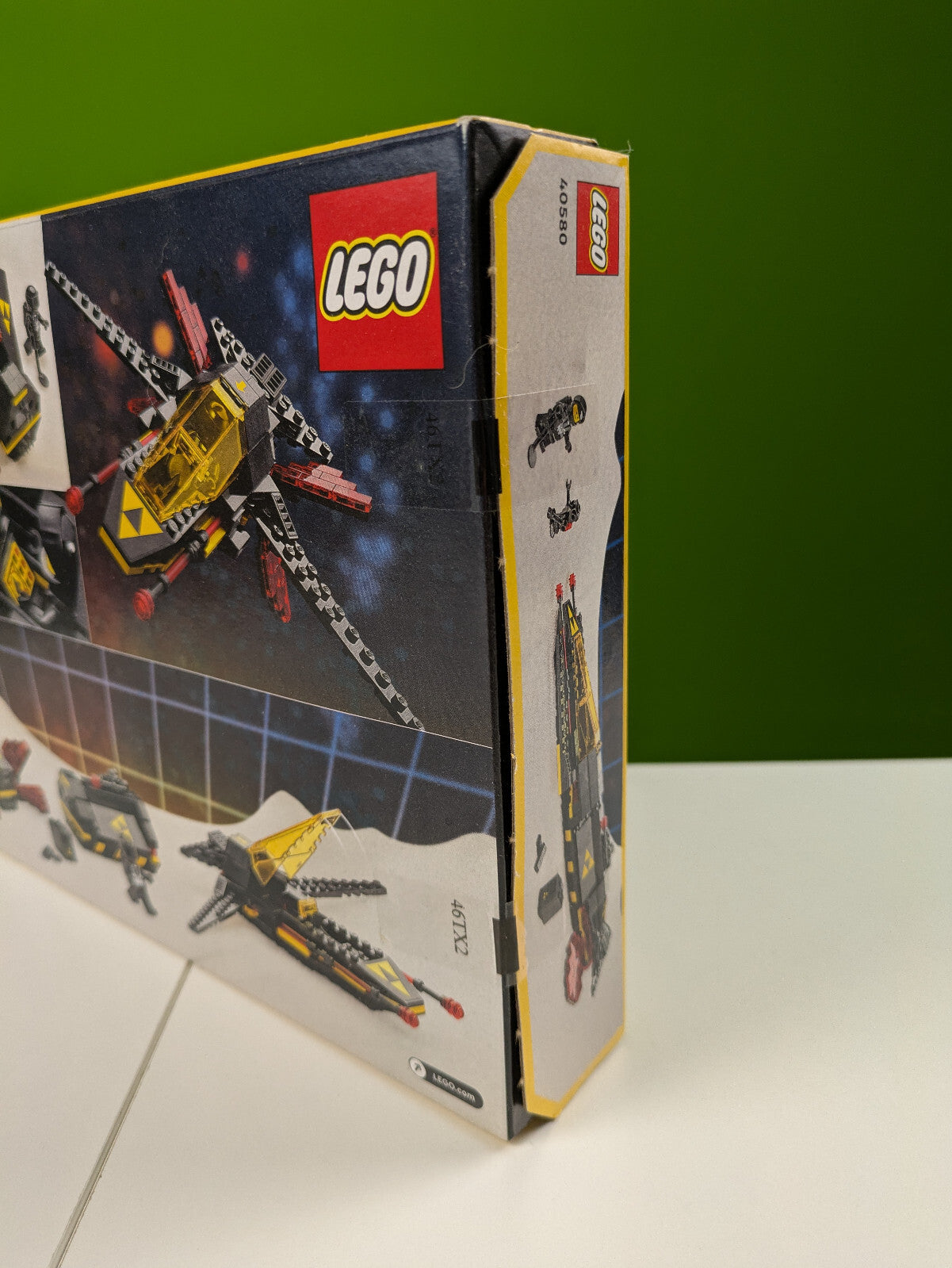 Lego Space: Blacktron I: Blacktron Cruiser Set 40580 - Brand New!