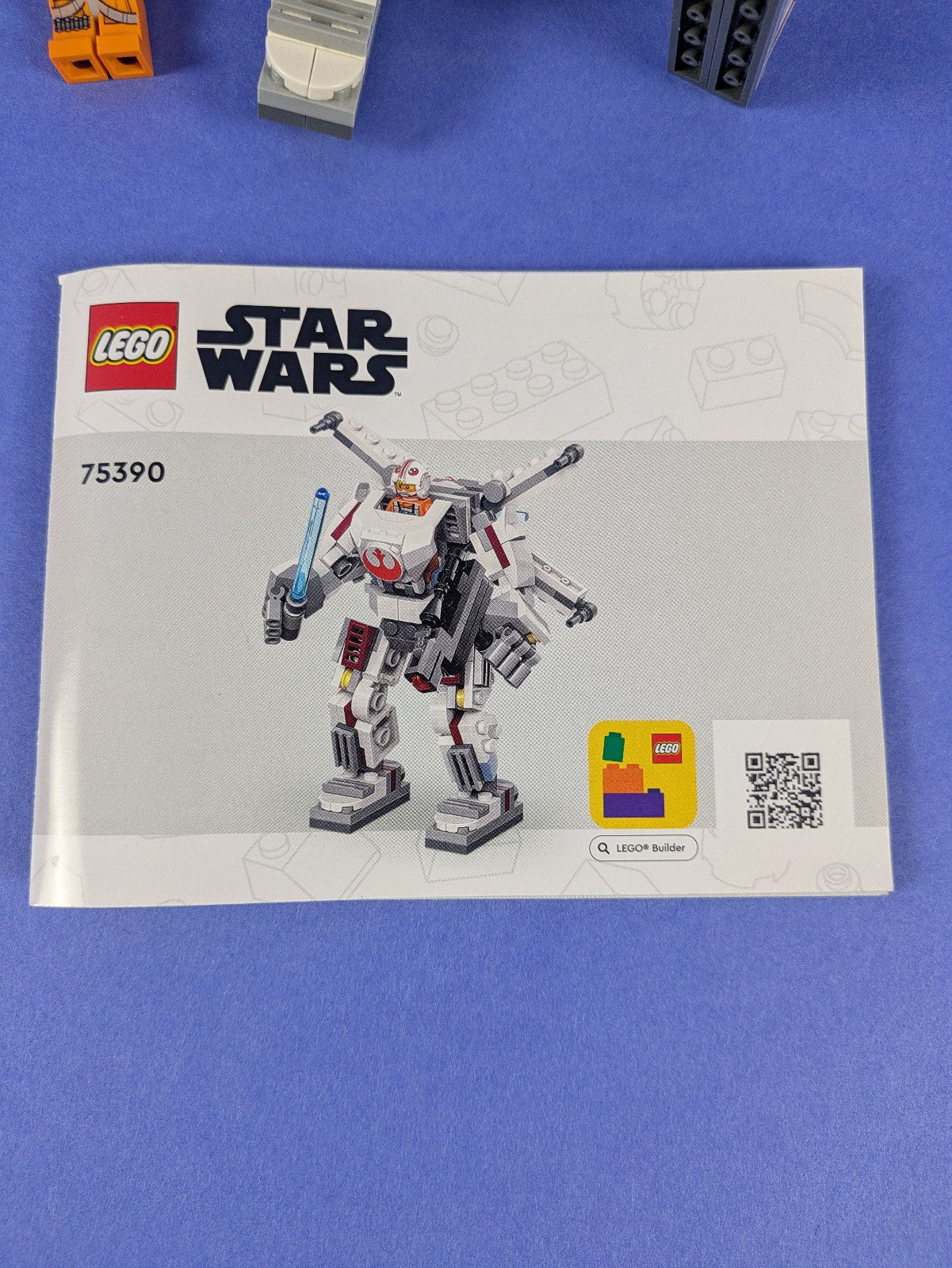 Lego Star Wars: Luke Skywalker X-Wing Mech Set 75390 Complete Set