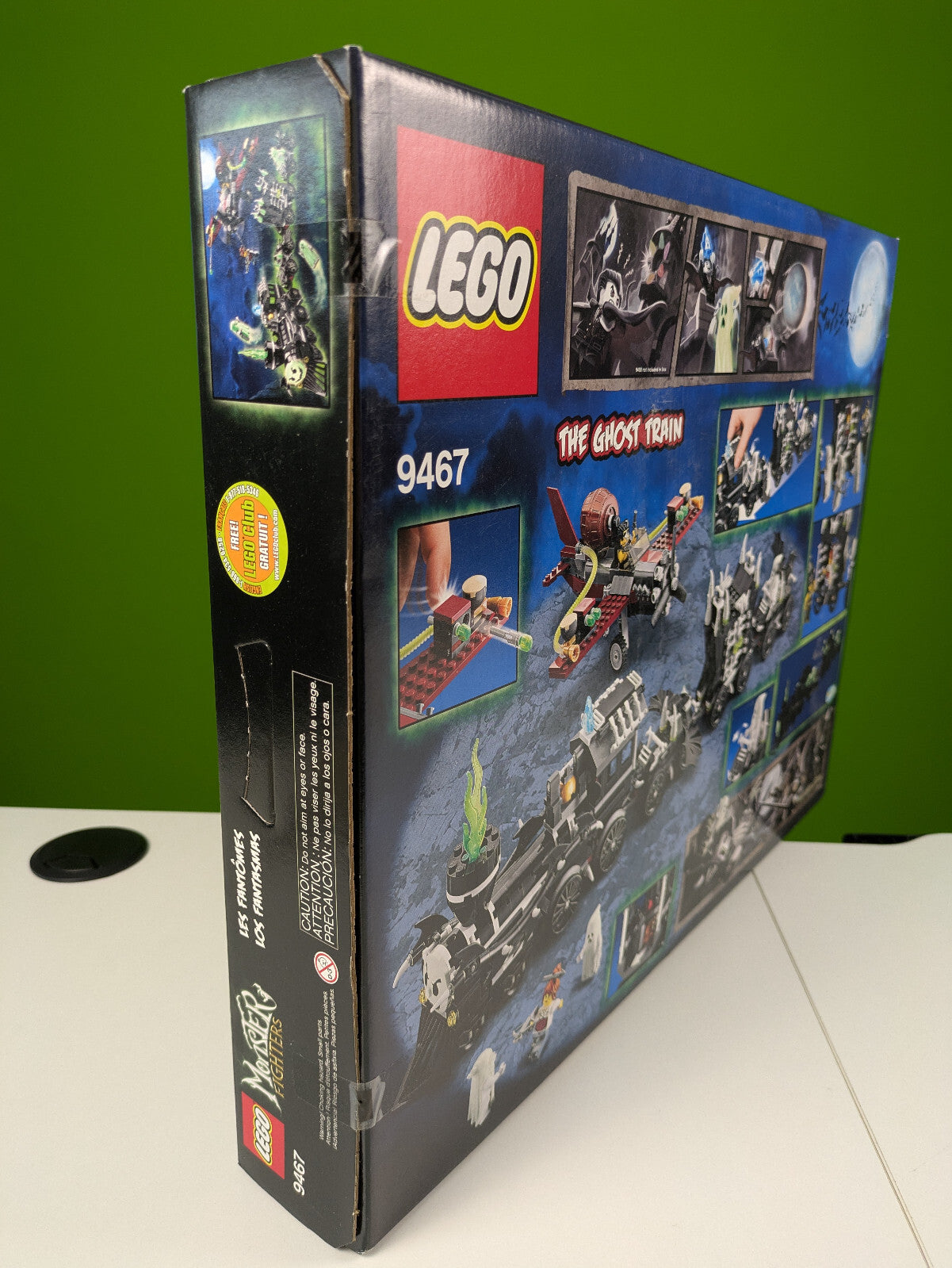 Lego Monster Fighters: The Ghost Train Set 9467 - Brand New