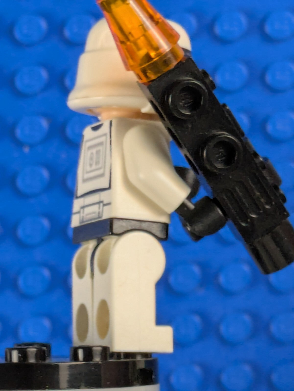 Lego Star Wars: Episode IV-VI: Imperial Stormtrooper w/ Blaster sw0036a Set 6211