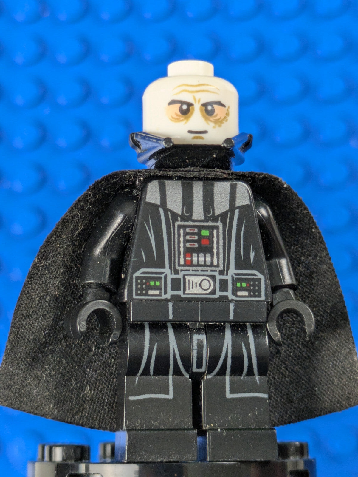 Lego Star Wars: Darth Vader (Type 2 Helmet) sw0636 Set 75093