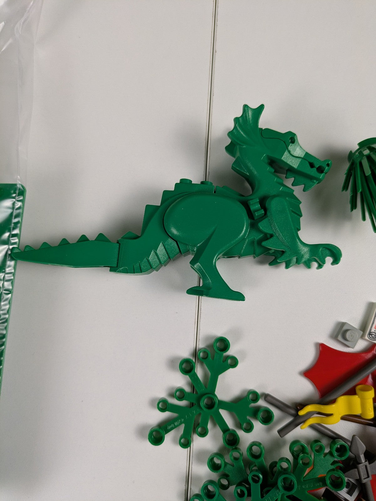 Lego Castle: Dragon Knights: Dark Dragon's Den Set 6076 - w/ Instructions