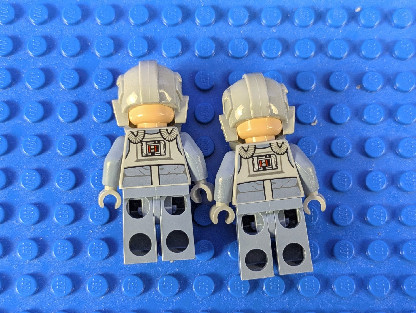 Lego Star Wars: AT-AT Driver sw0581 Sets 75054, 75075