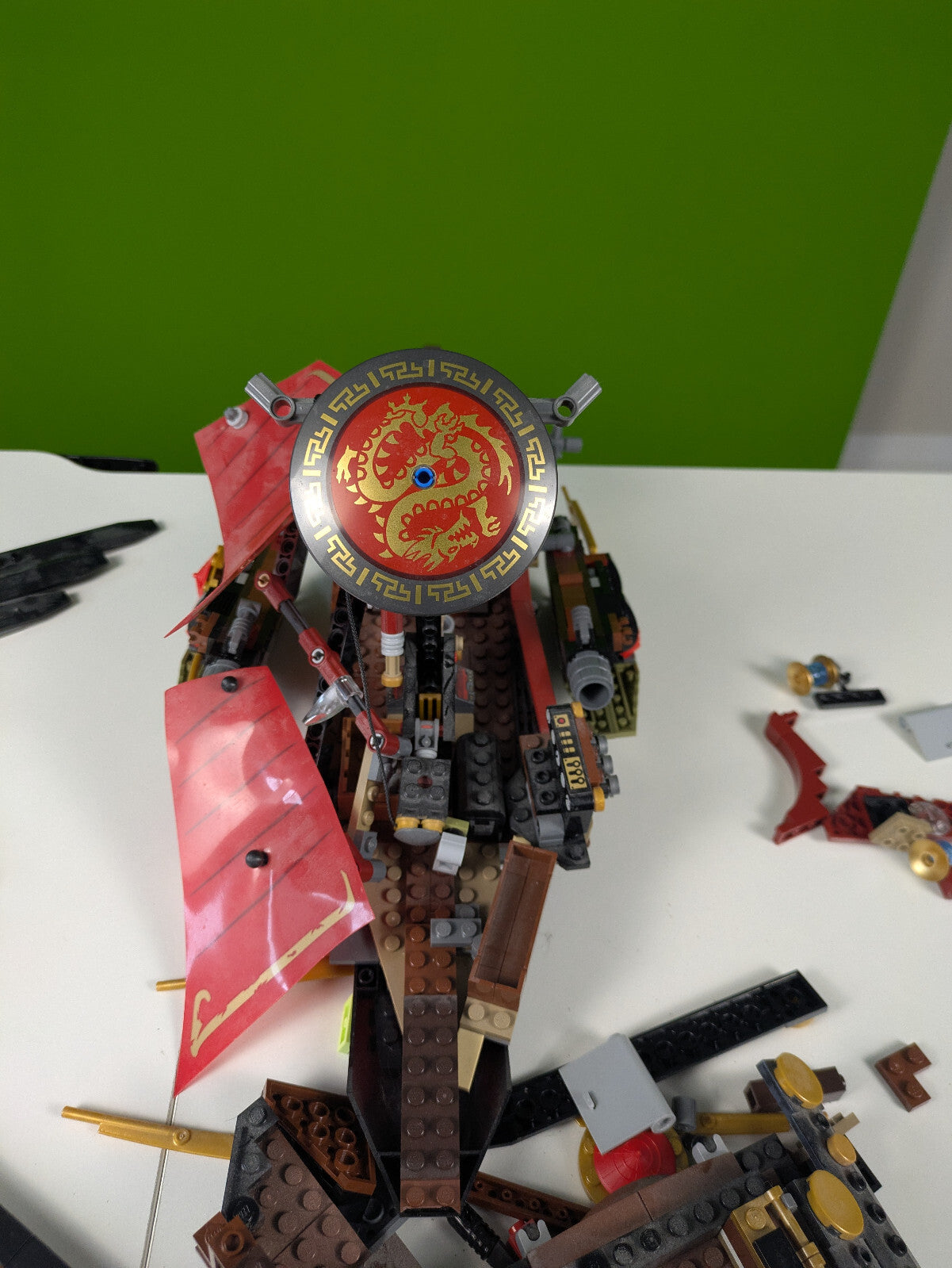 Lego NINJAGO: Possession: Final Flight of Destiny's Bounty Set 70738