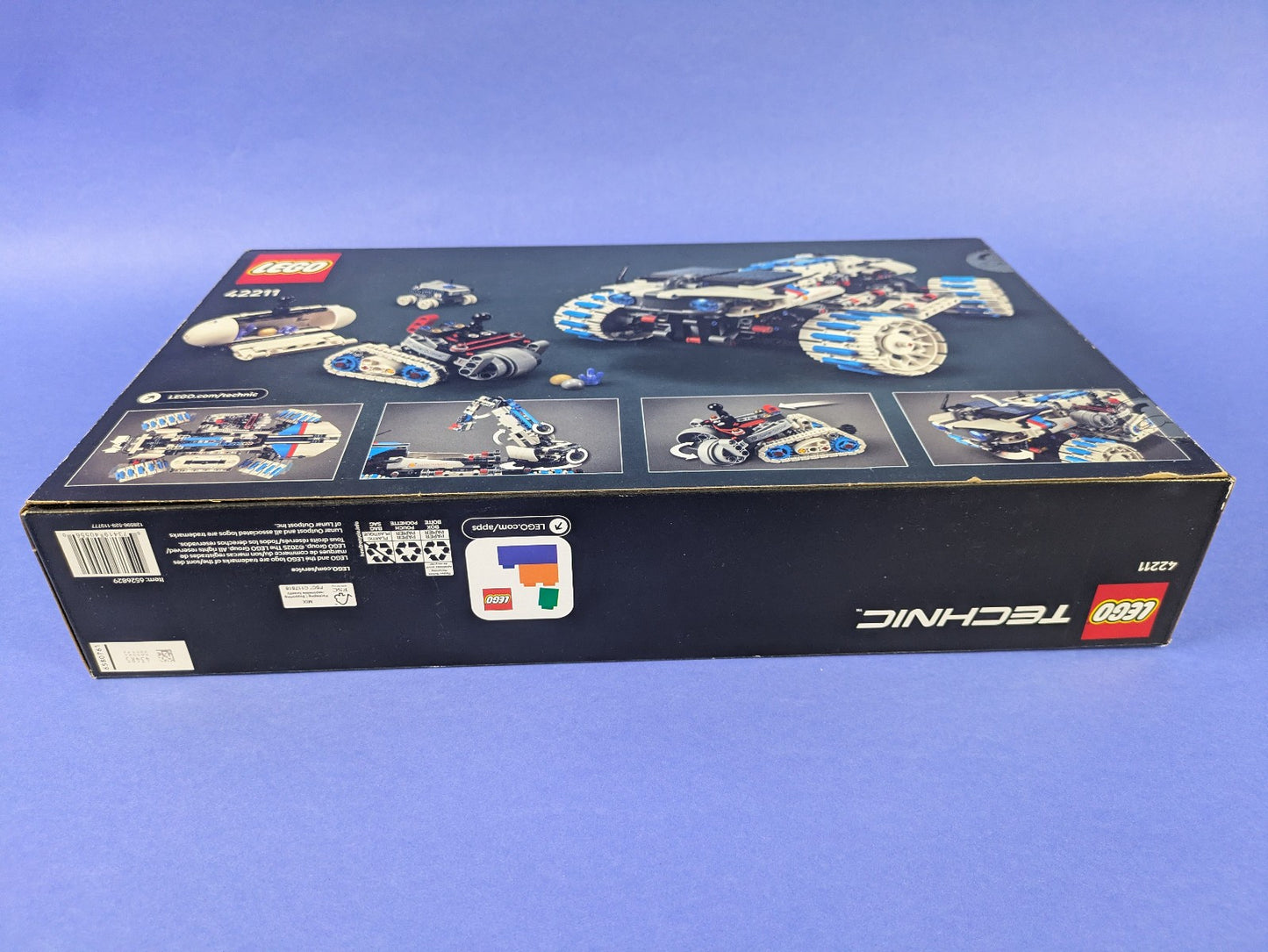 Lego Technic: Model: Space Exploration: Lunar Outpost Moon Rover 42211 BRAND NEW