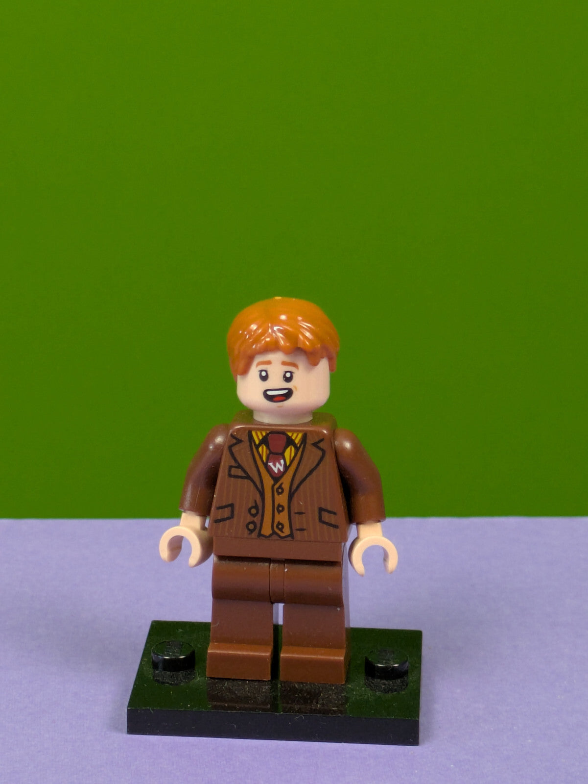 Lego Harry Potter: Fred Weasley - Reddish Brown Suit hp252 Set 75978