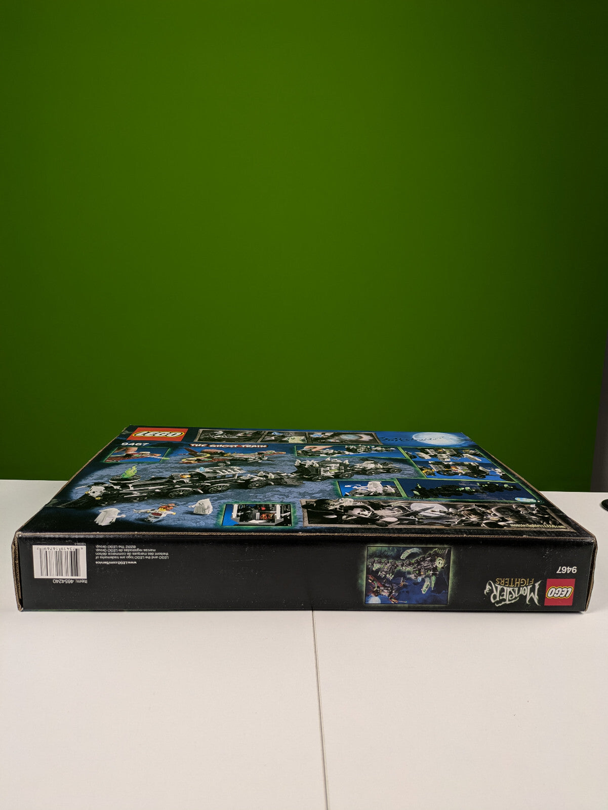 Lego Monster Fighters: The Ghost Train Set 9467 - Brand New
