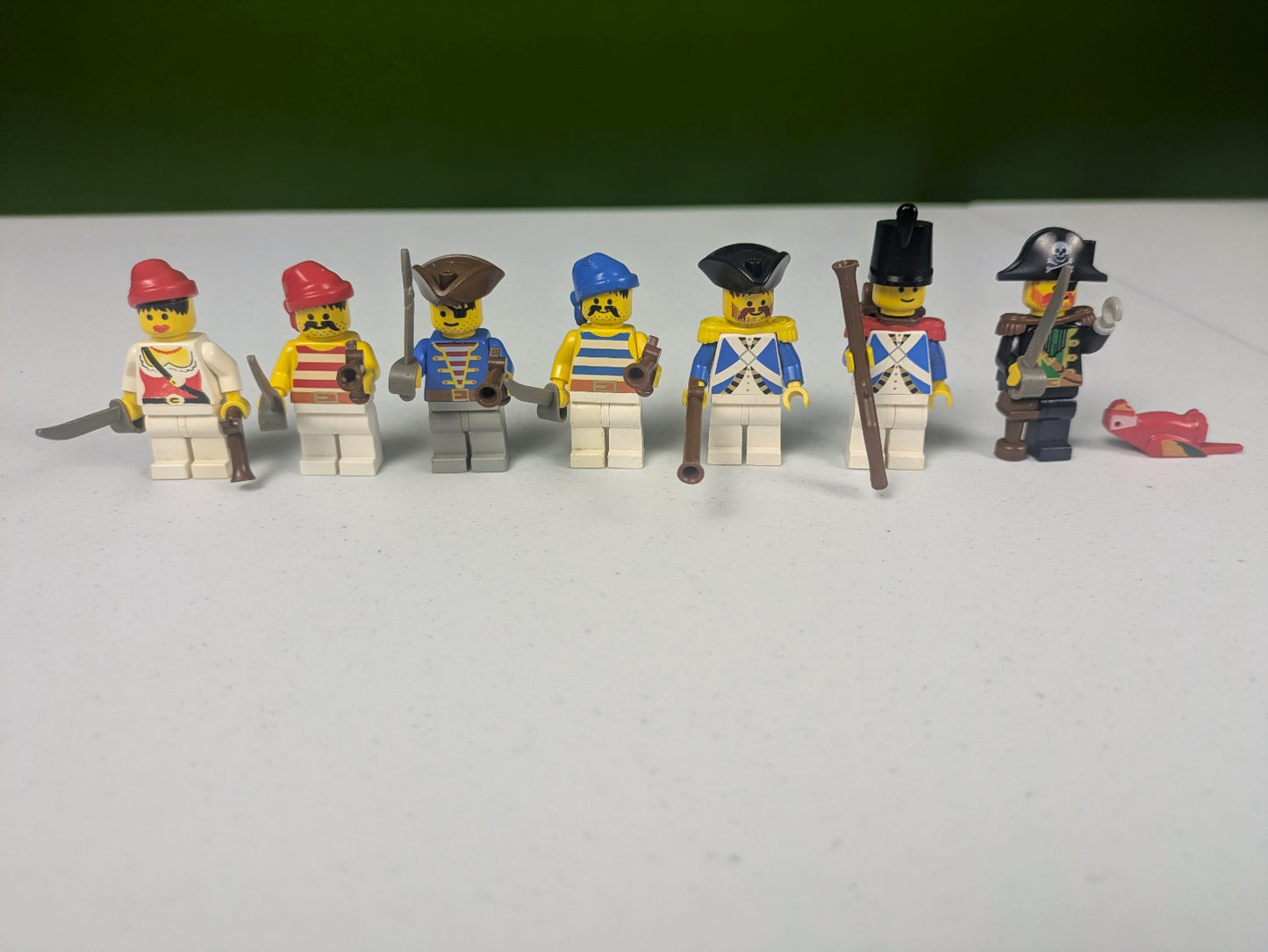 Lego Pirates: Pirates I: Rock Island Refuge Set 6273