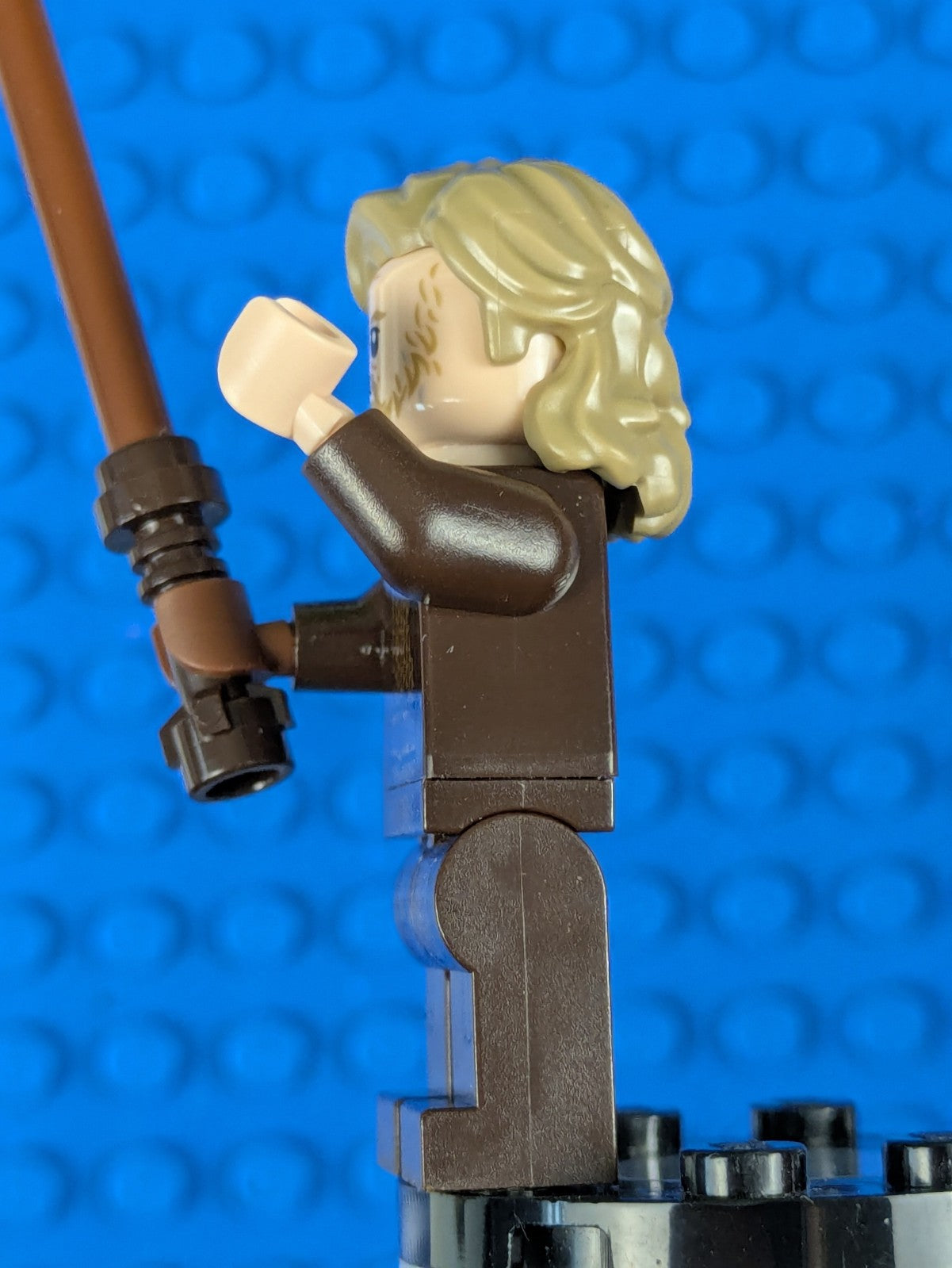 Lego Star Wars: Luke Skywalker Old (Dark Brown Robe) sw1039 Set 75245