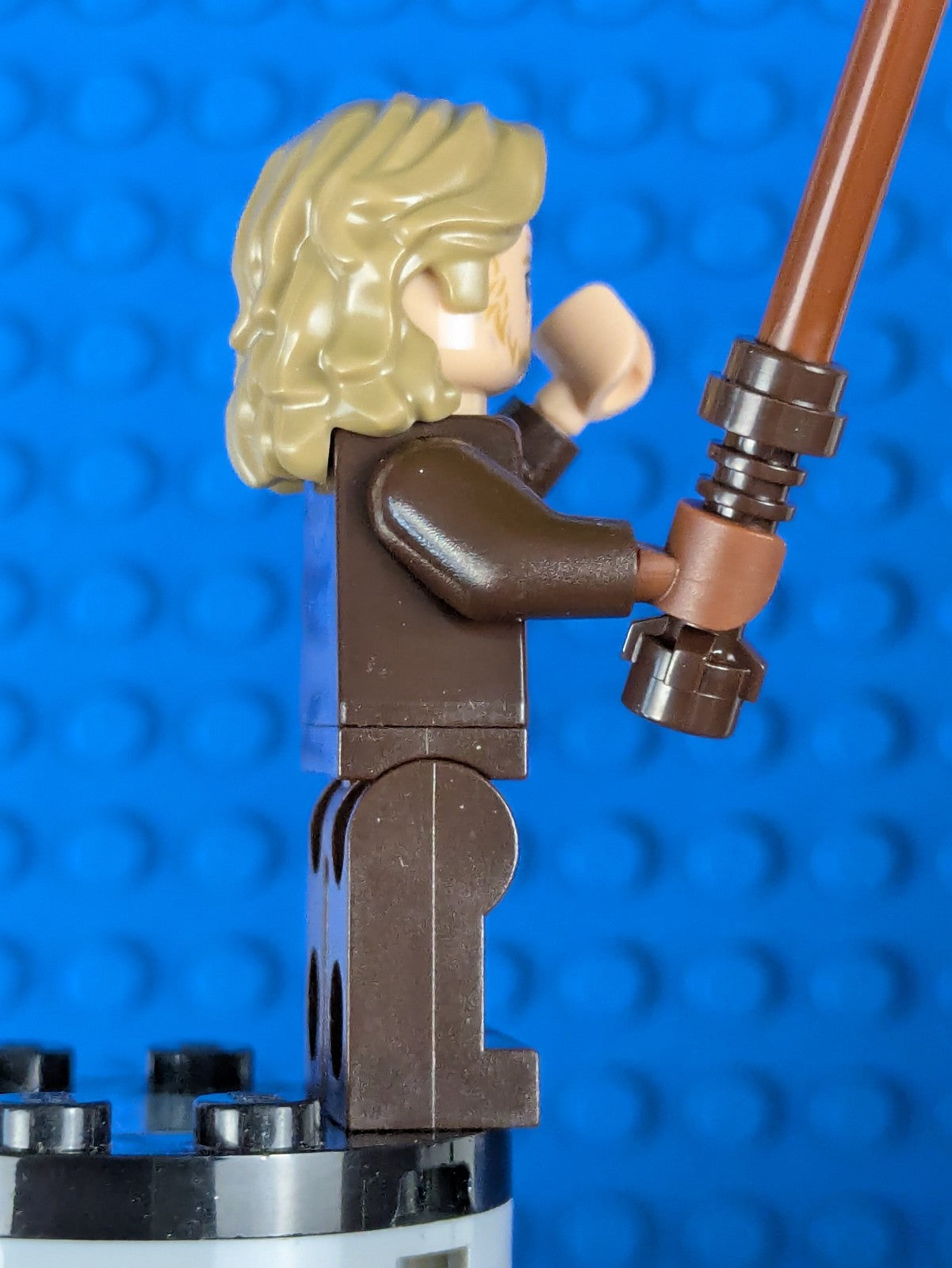 Lego Star Wars: Luke Skywalker Old (Dark Brown Robe) sw1039 Set 75245