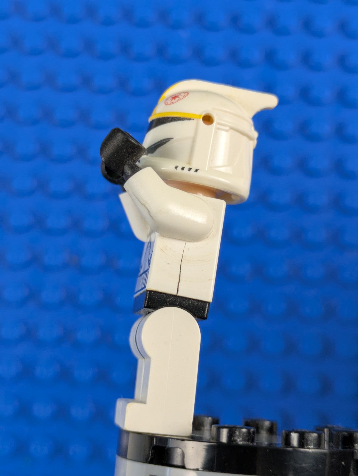 Lego Star Wars: Clone Trooper Pilot (Phase 1) - Yellow Markings sw0191 Set 7674