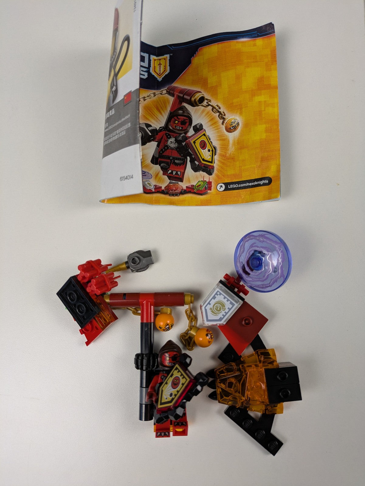 Lego NEXO KNIGHTS Collection: 12 Assorted Sets - Ultimate Collection!