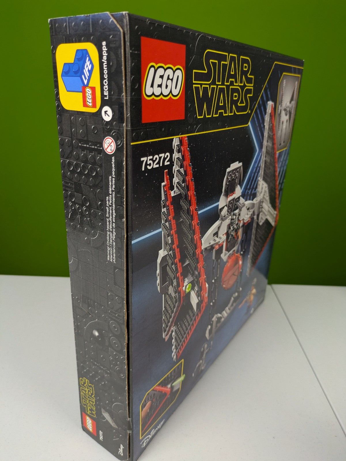 Lego Star Wars: Sith TIE Fighter 75272 - BRAND NEW!