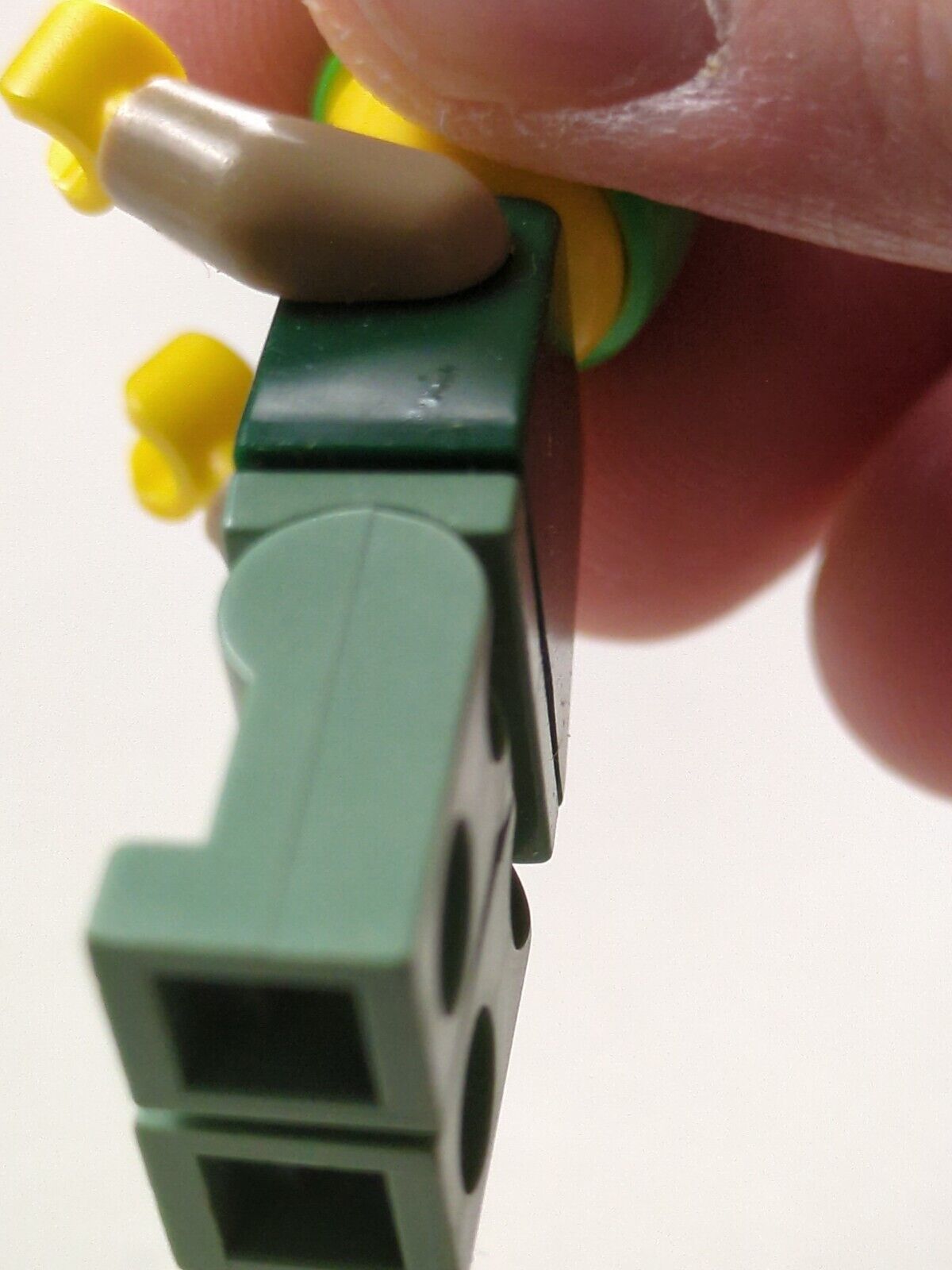 Lego Minifigure Series 11: Holiday Elf col169 Sets 71002, 6029152, 6029273