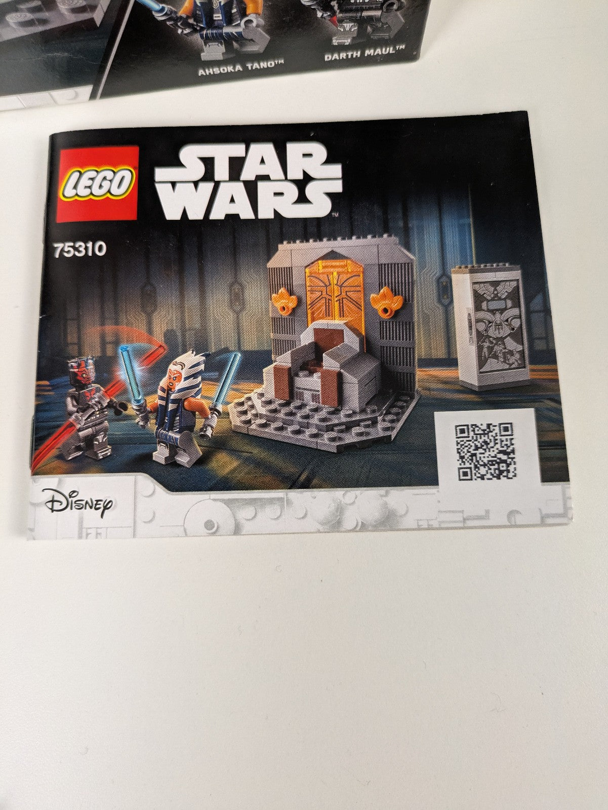 Lego Star Wars: The Clone Wars: Duel on Mandalore Set 75310 - Complete Set