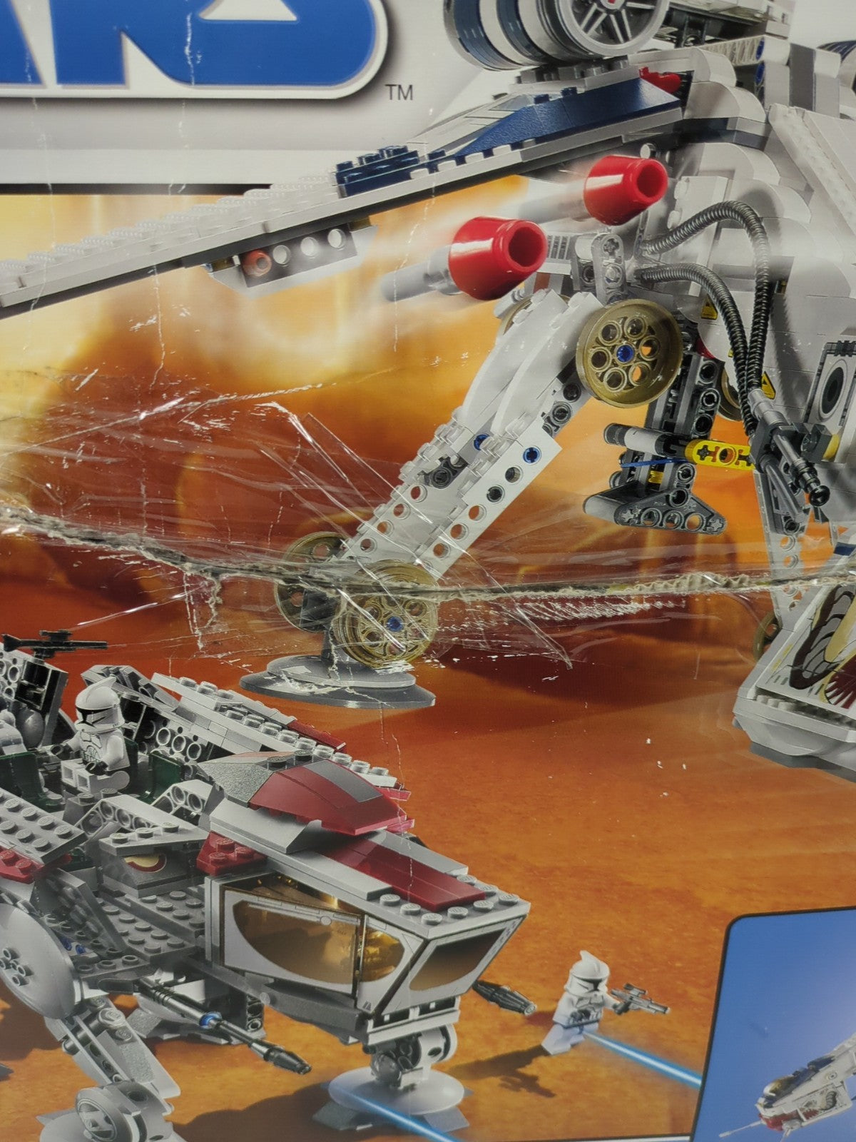 Lego Star Wars: The Clone Wars: Republic Dropship with AT-OT 10195 - BRAND NEW