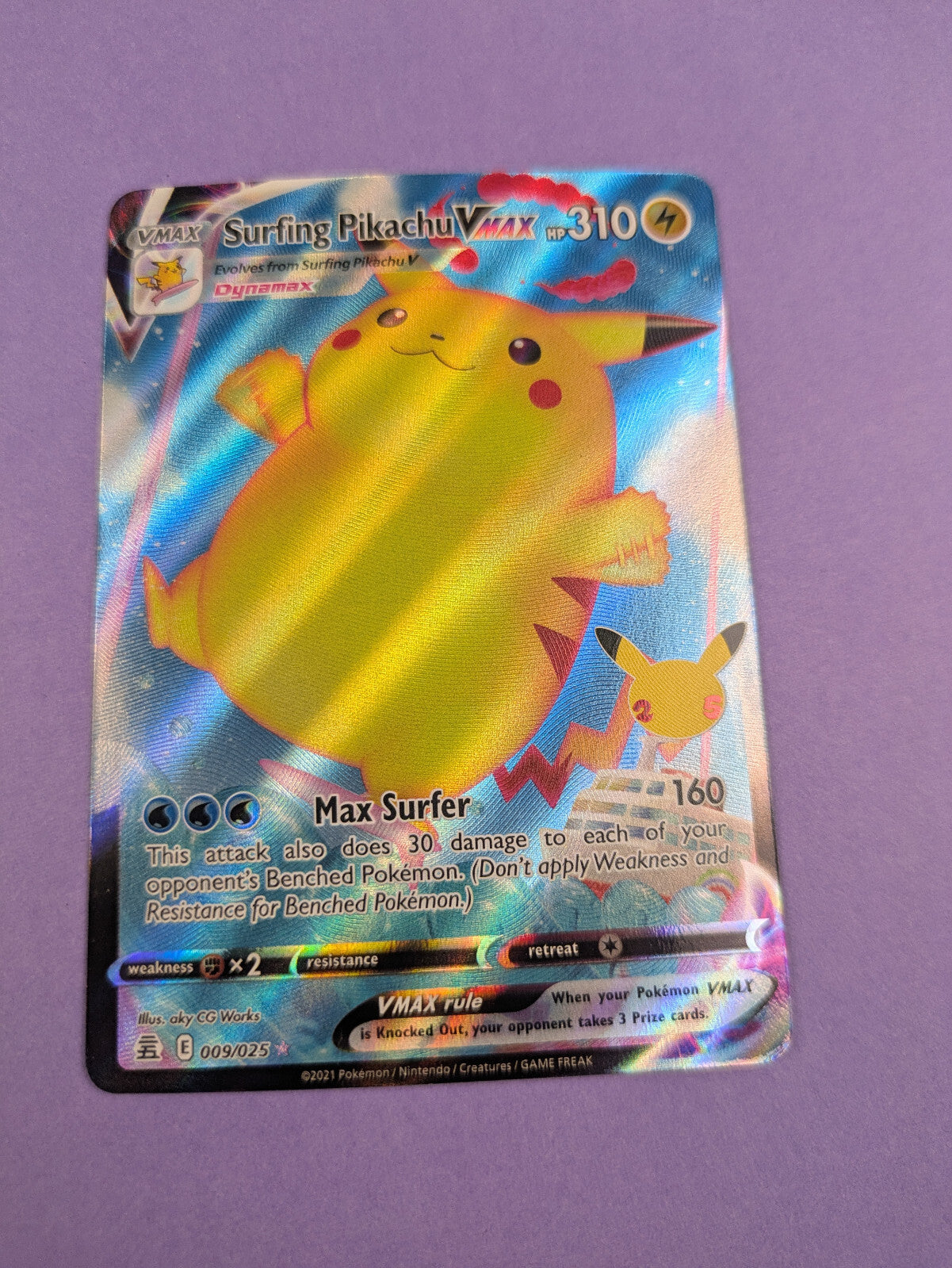 Surfing Pikachu VMAX- 009/025- Ultra Rare Sword & Shield - Pokemon Card - NM